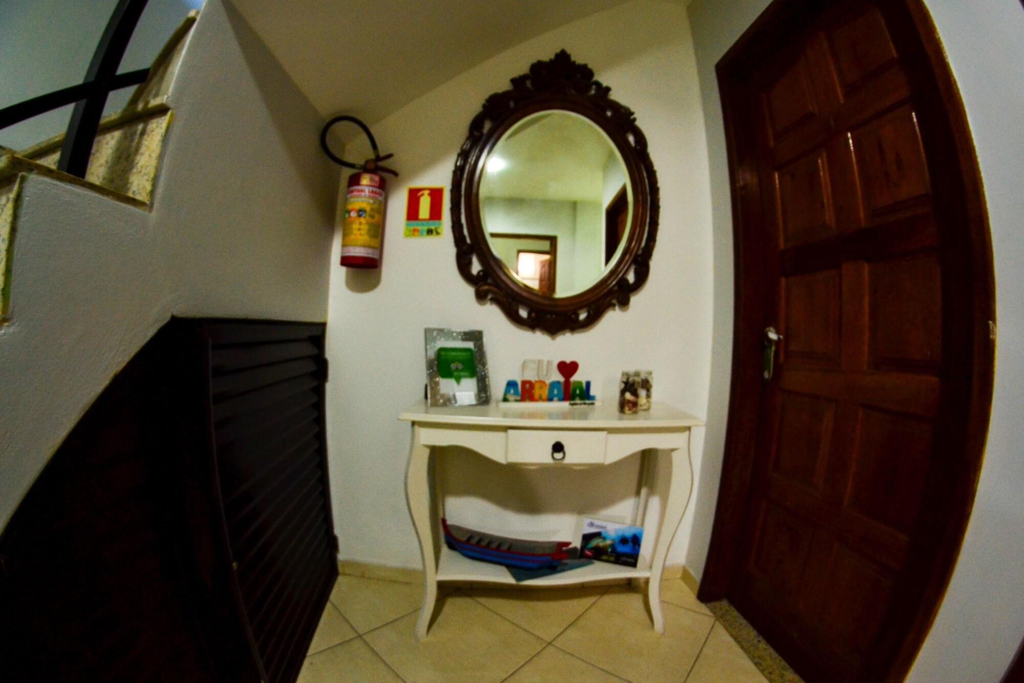 image-housing-carousel
