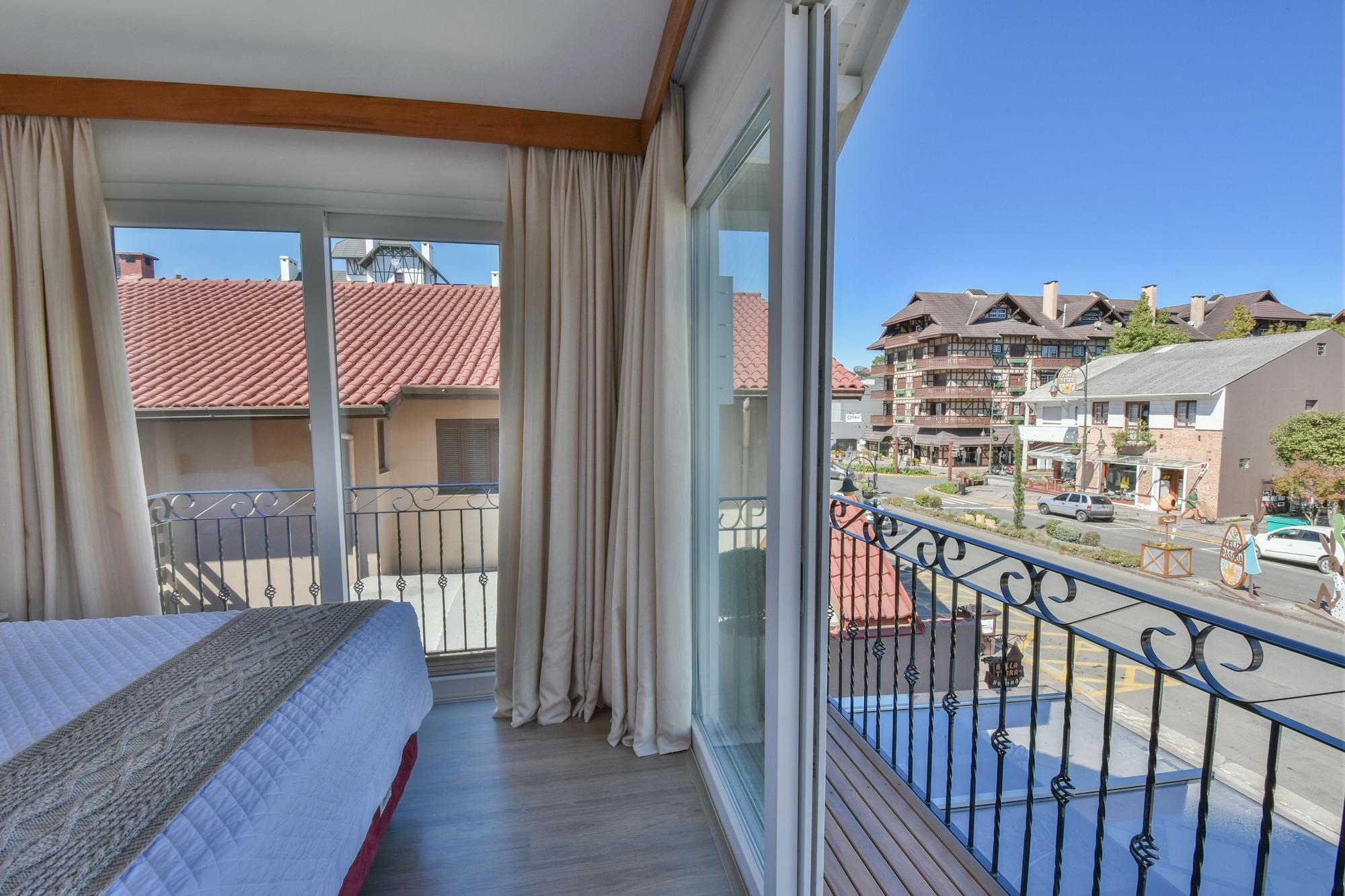 image-housing-carousel