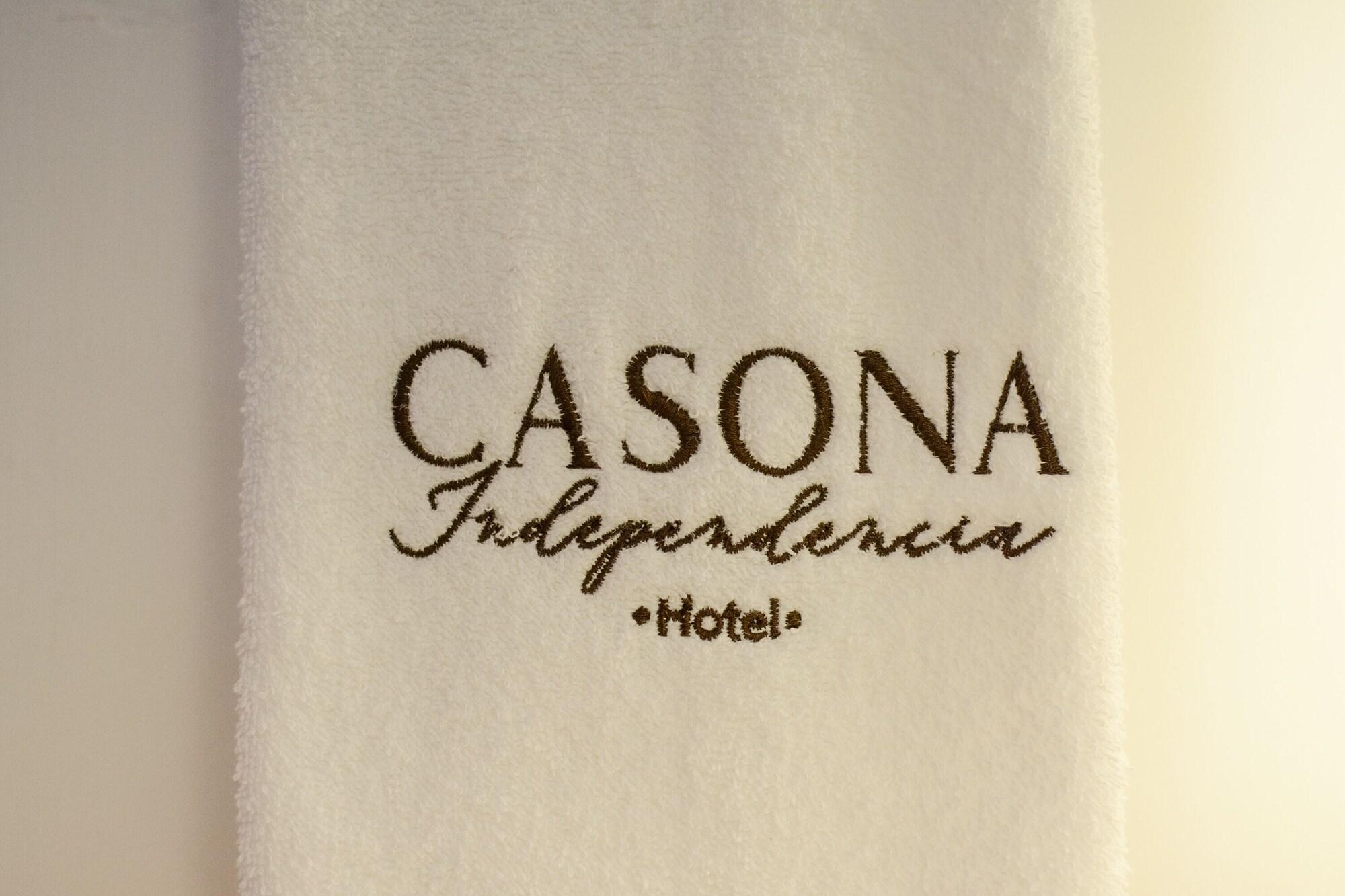 image-housing-carousel