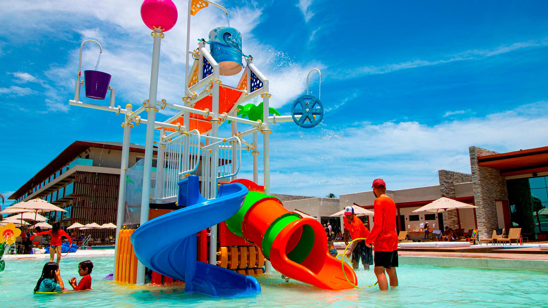 image-housing-carousel