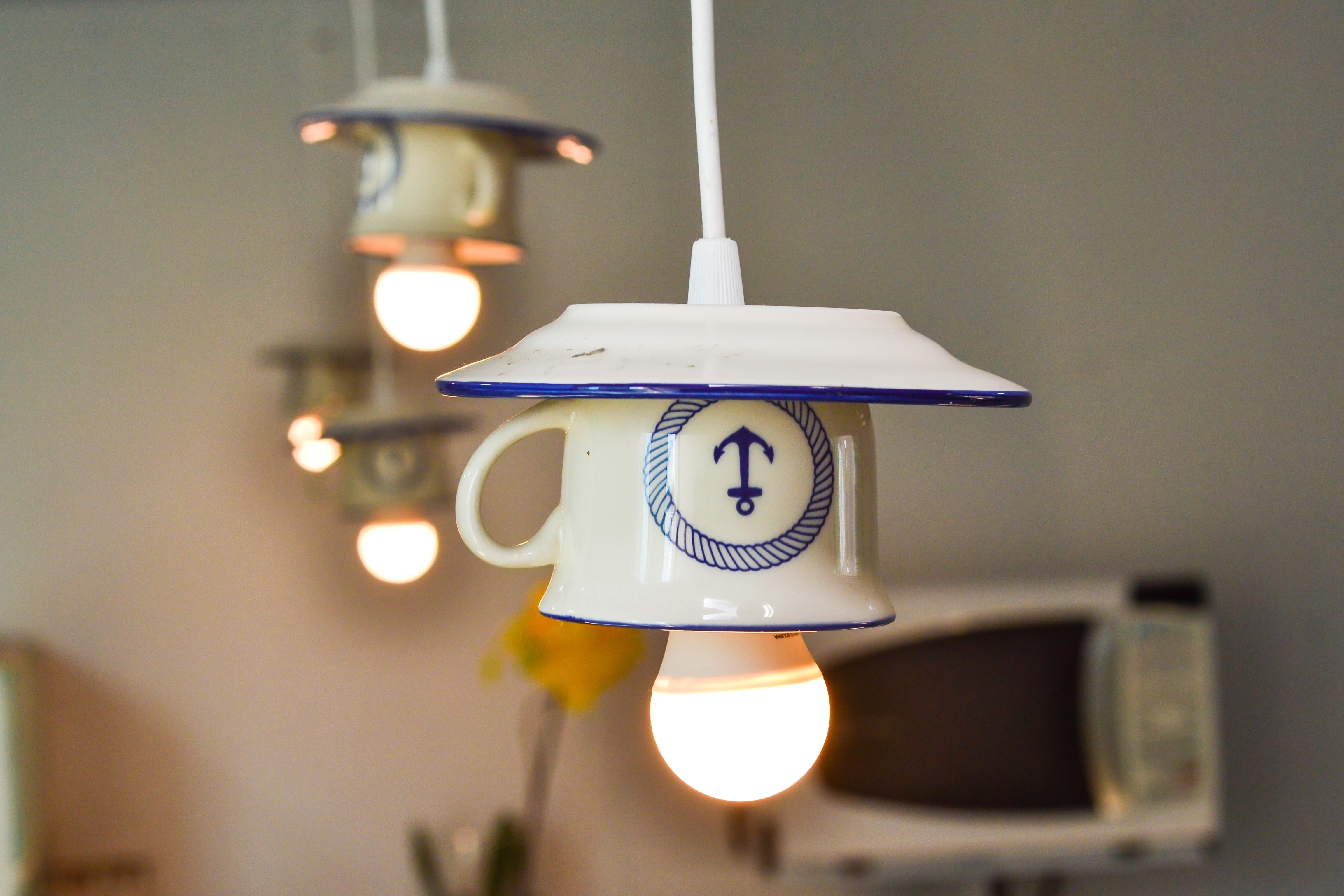 image-housing-carousel