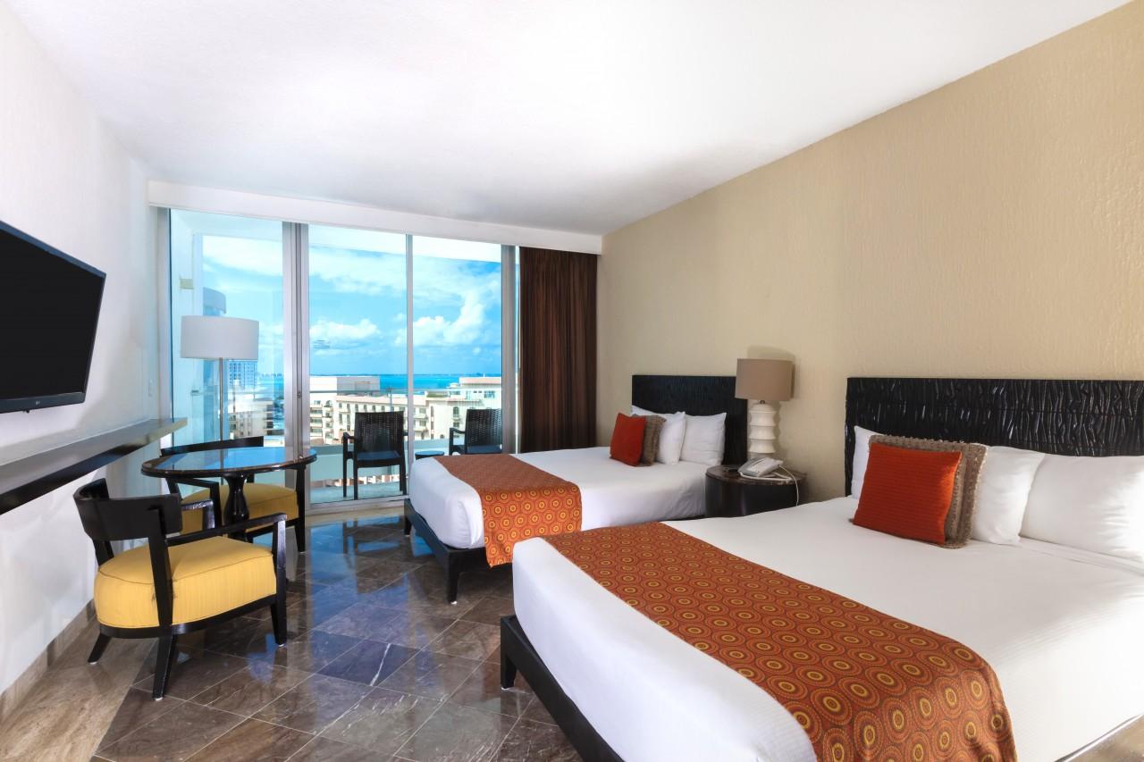 Habitación Estándar con Vista Parcial del Mar