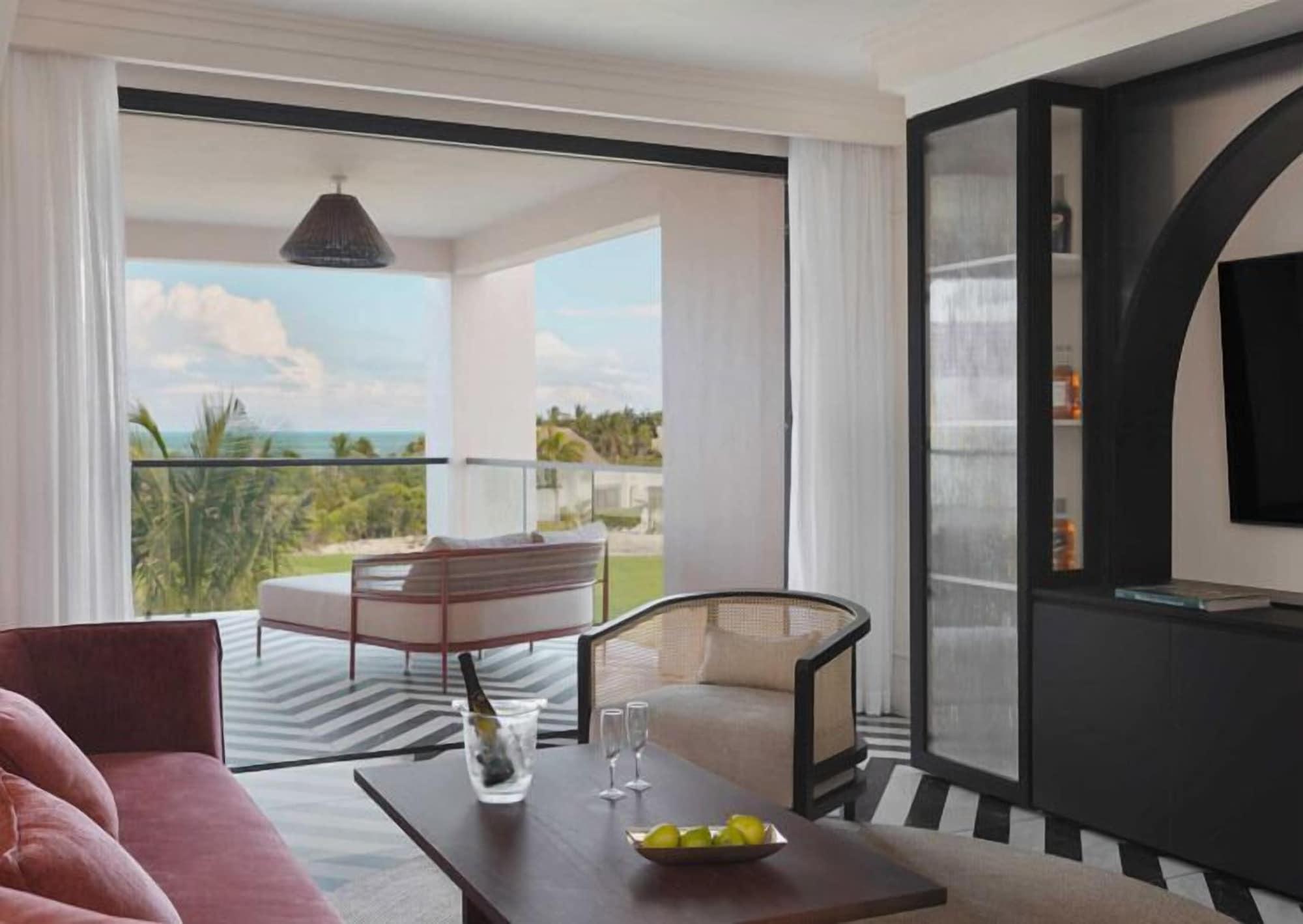 Excellence Club Honeymoon Suite Partial Ocean View