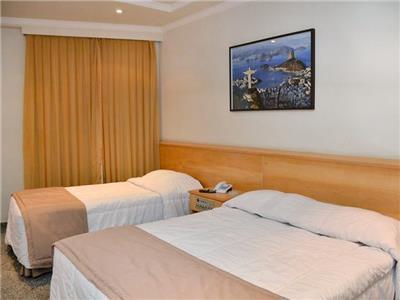 image-housing-carousel