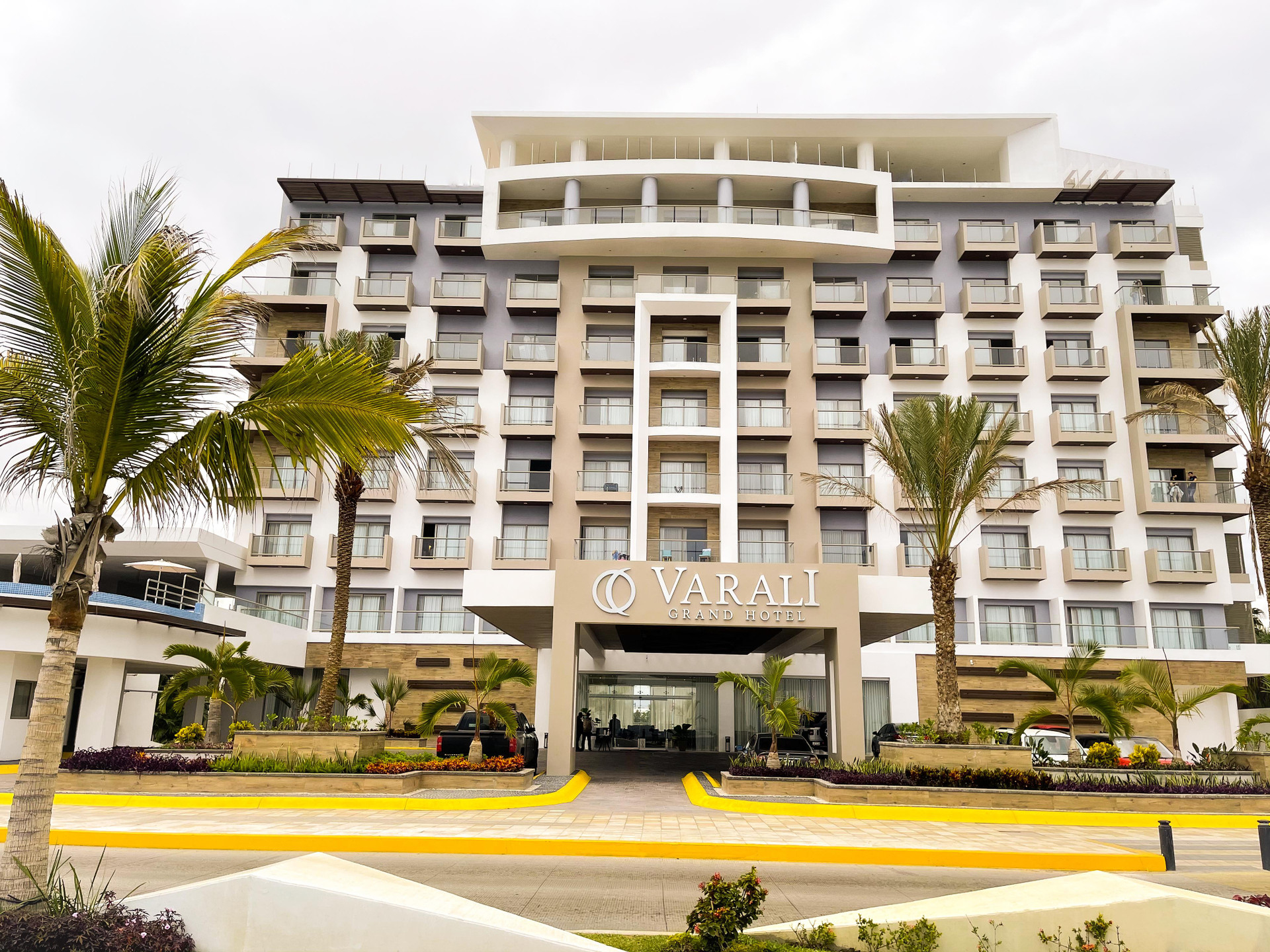 Varali Grand Hotel