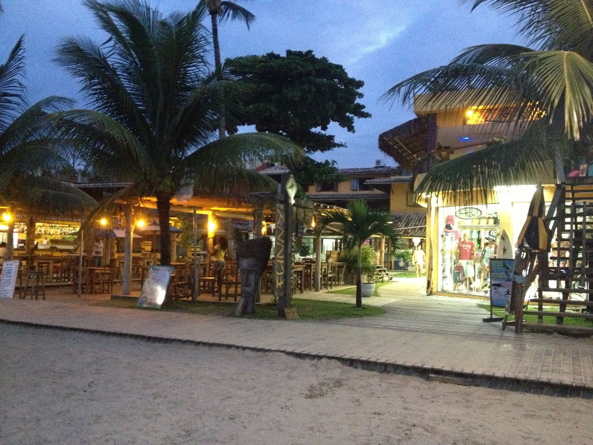 image-housing-carousel