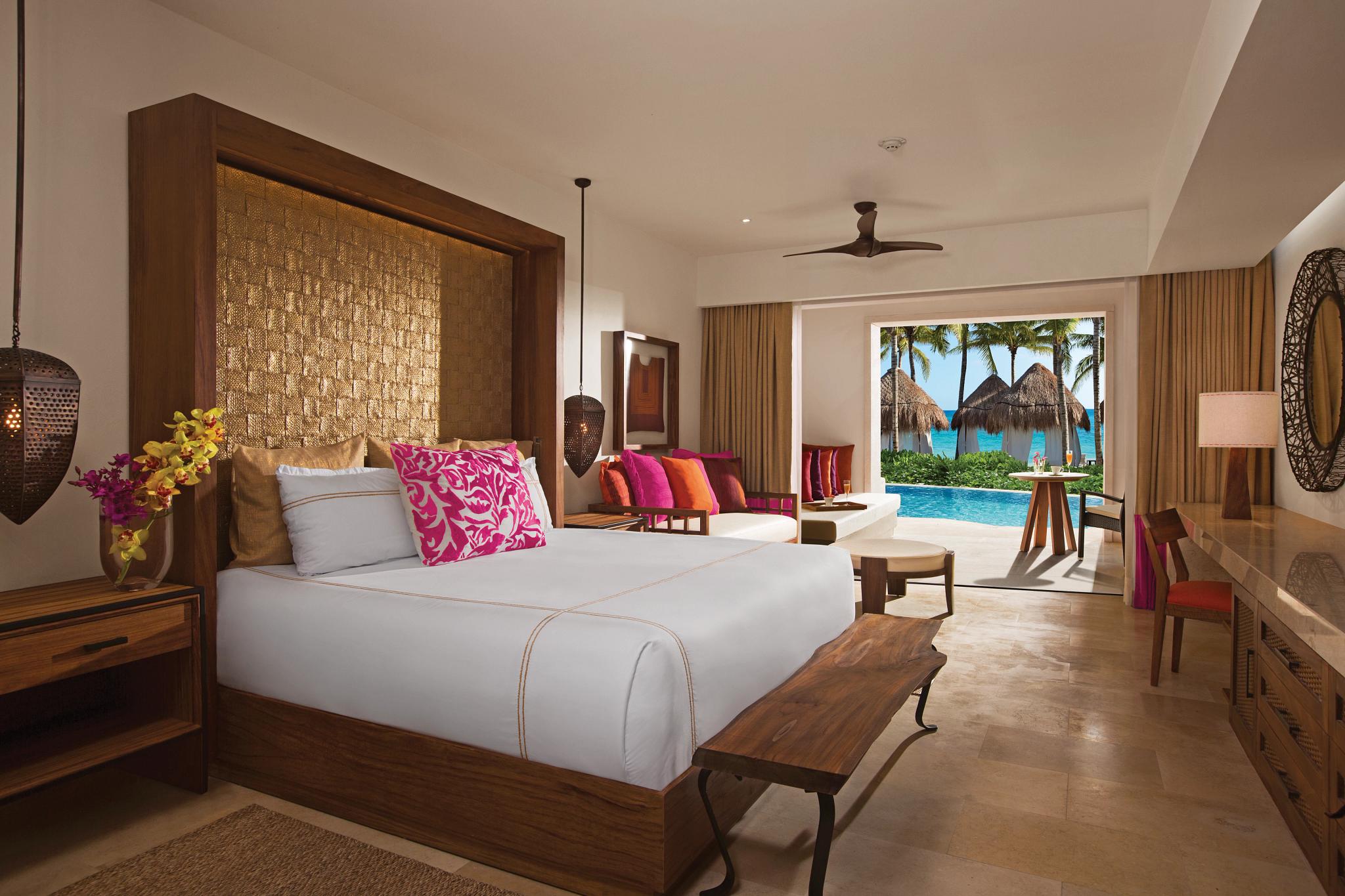 Suite Master con Vista a la Piscina