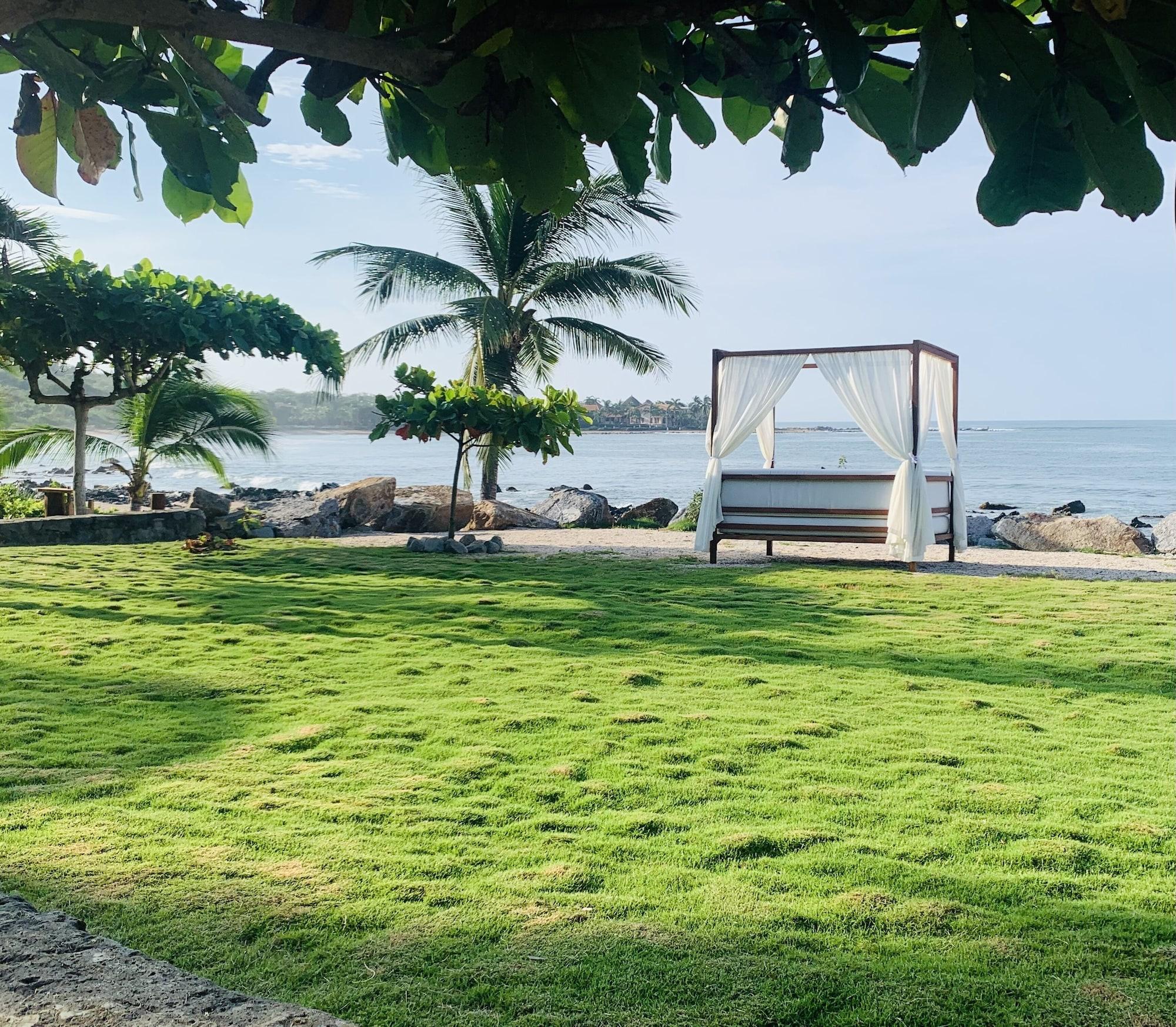 Casa Manzanillo Boutique Hotel 5