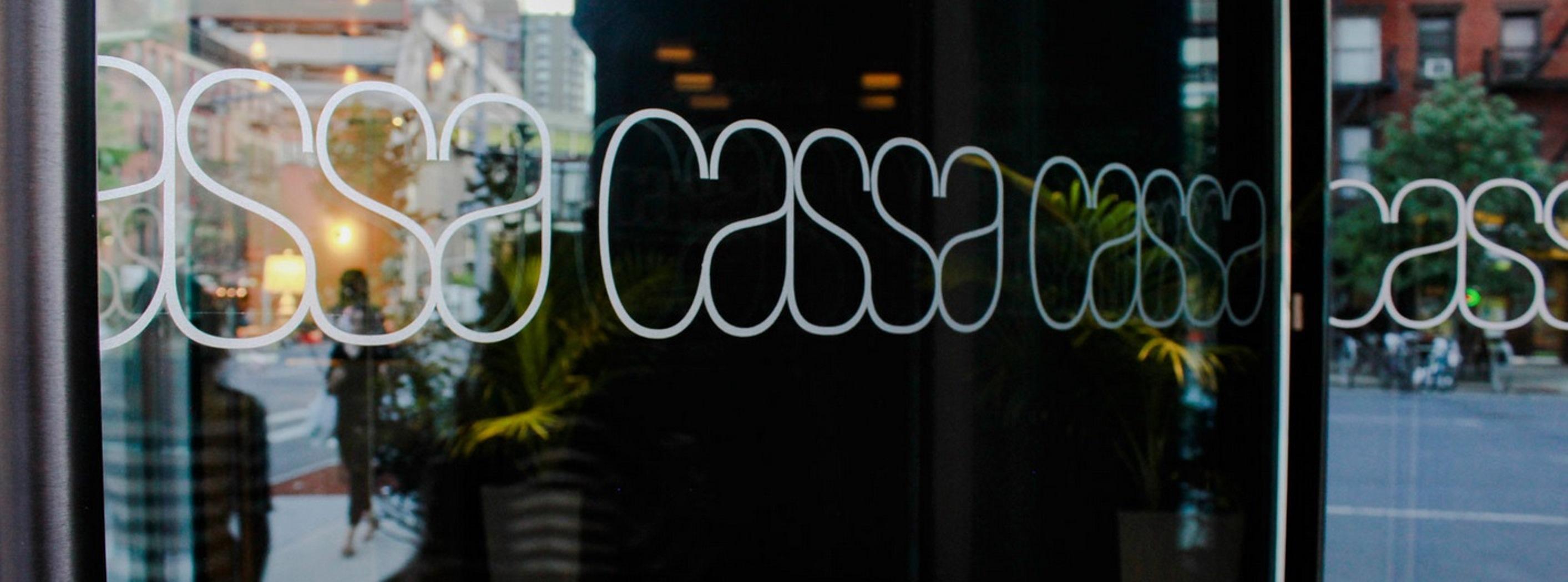 image-housing-carousel
