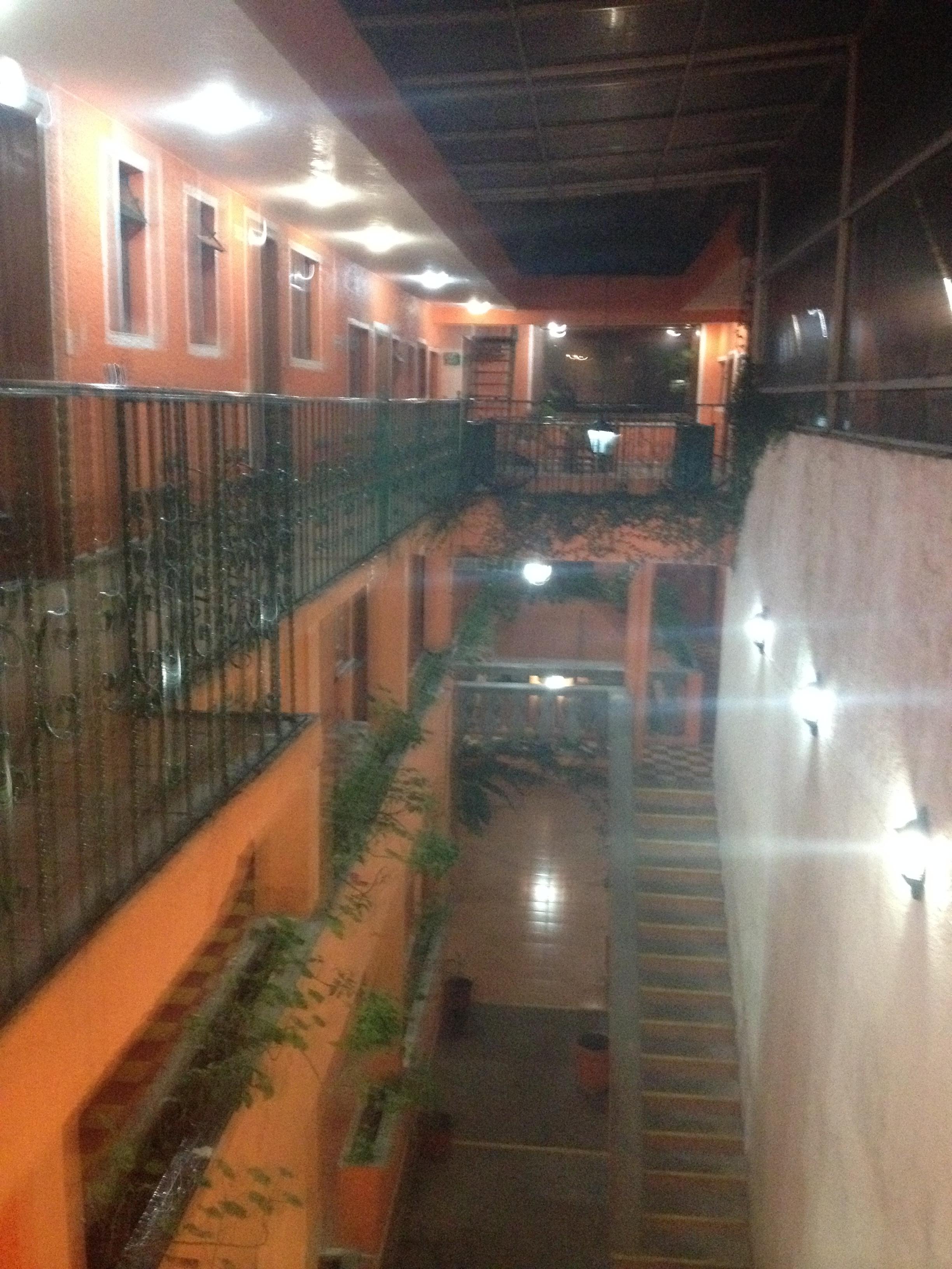 image-housing-carousel