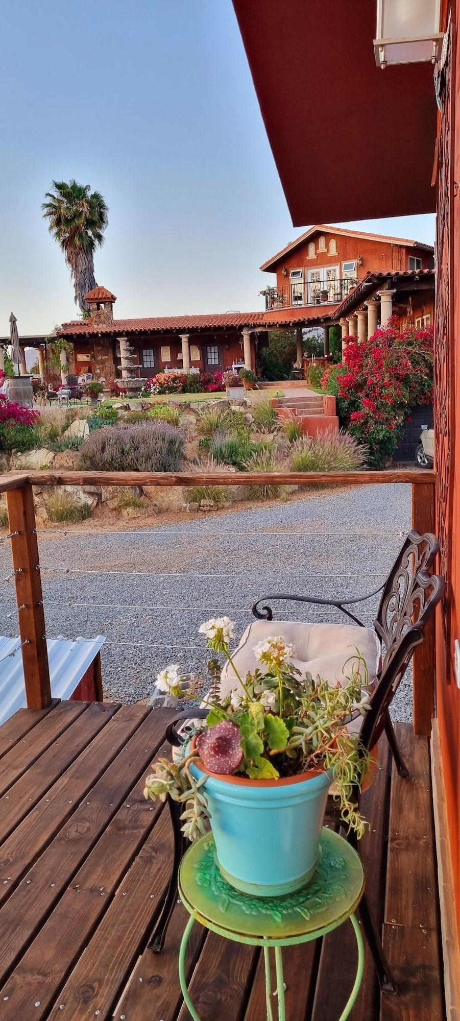 image-housing-carousel