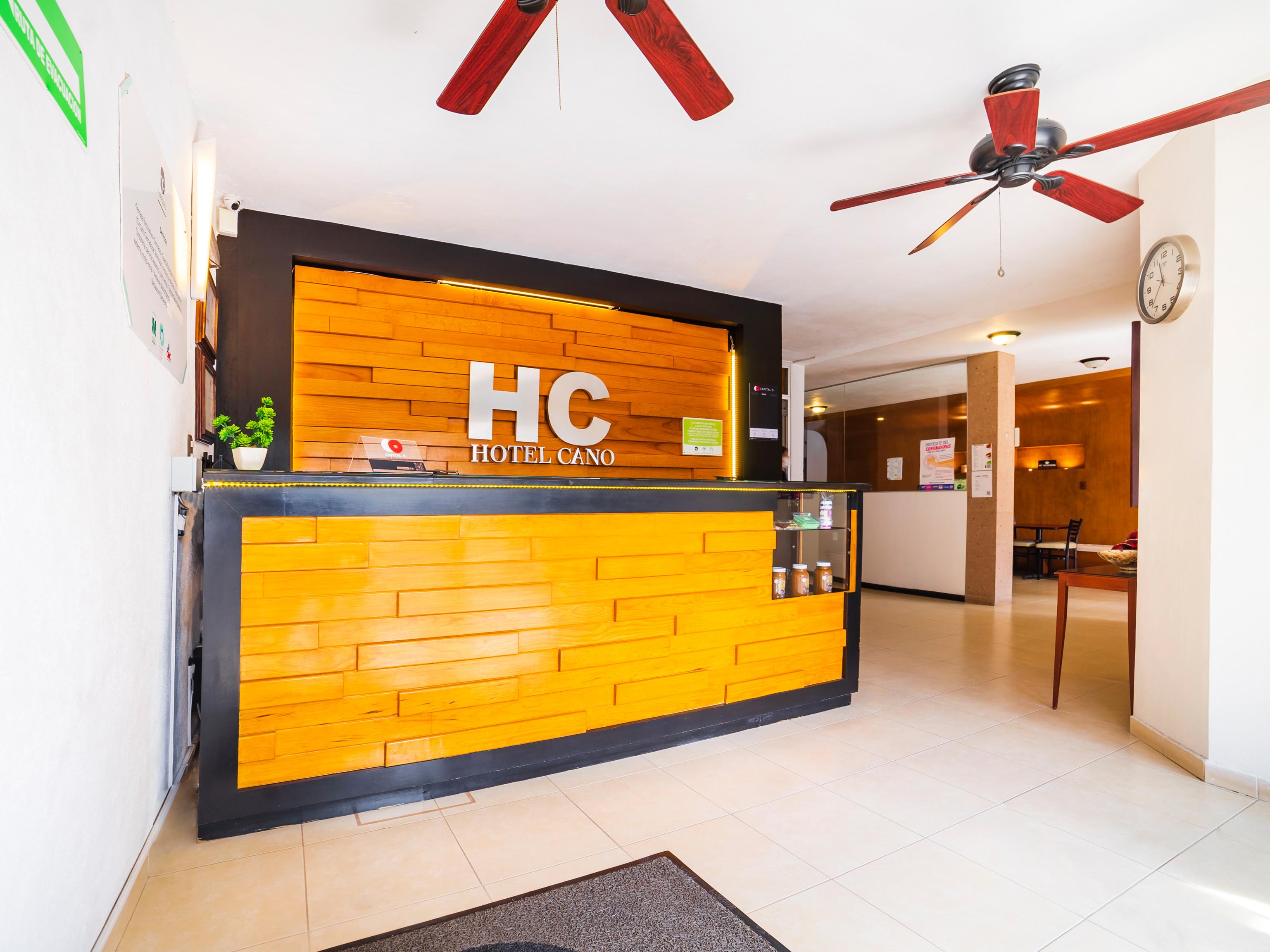 image-housing-carousel