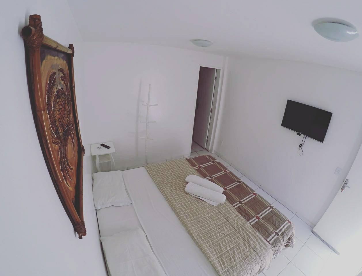 image-housing-carousel