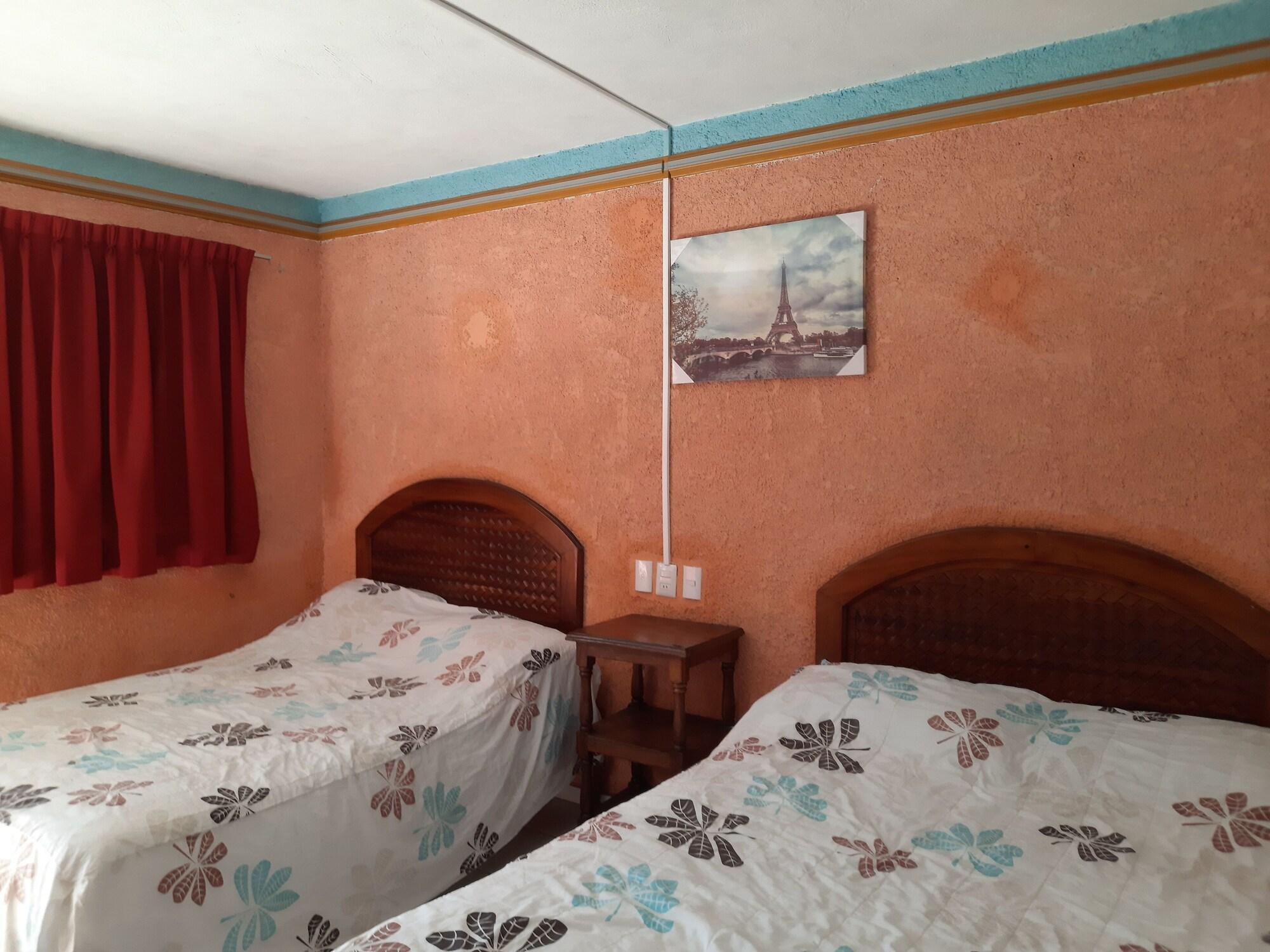 image-housing-carousel