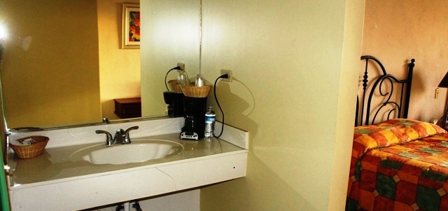 image-housing-carousel