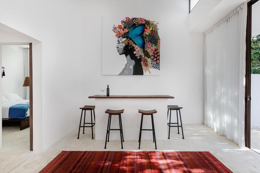 image-housing-carousel