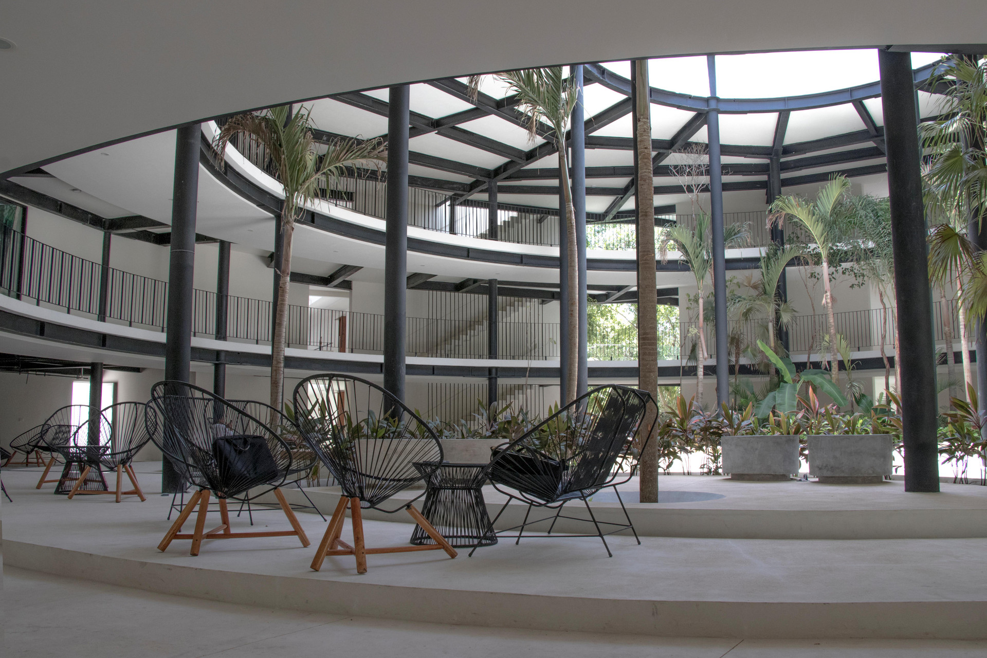 image-housing-carousel