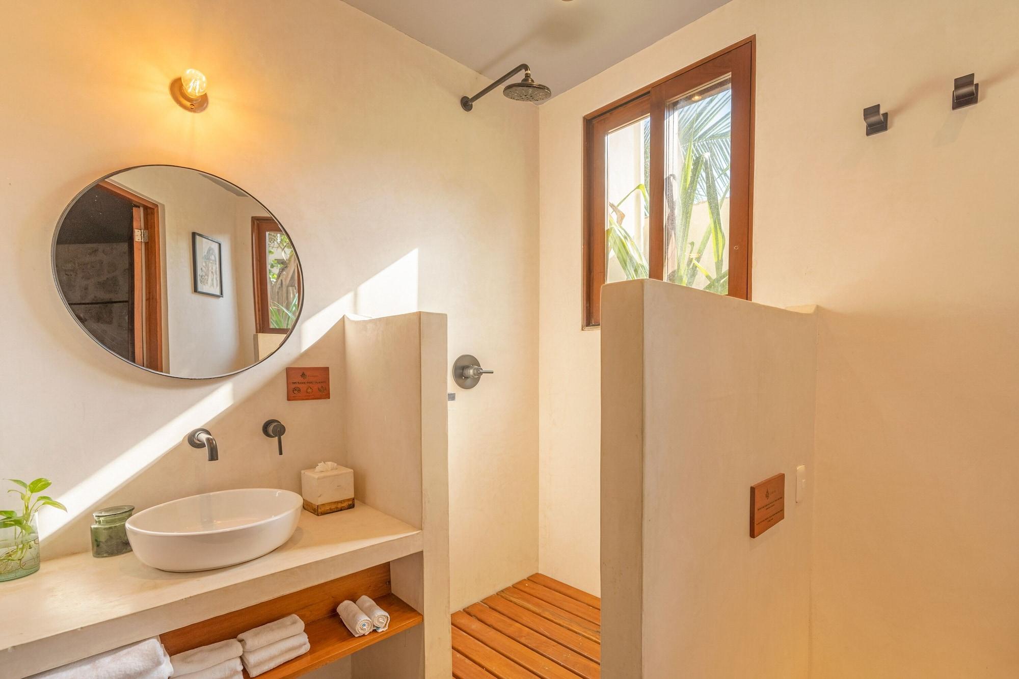 Oceanfront House Casa Ganesh upto 8 people included in the rate
