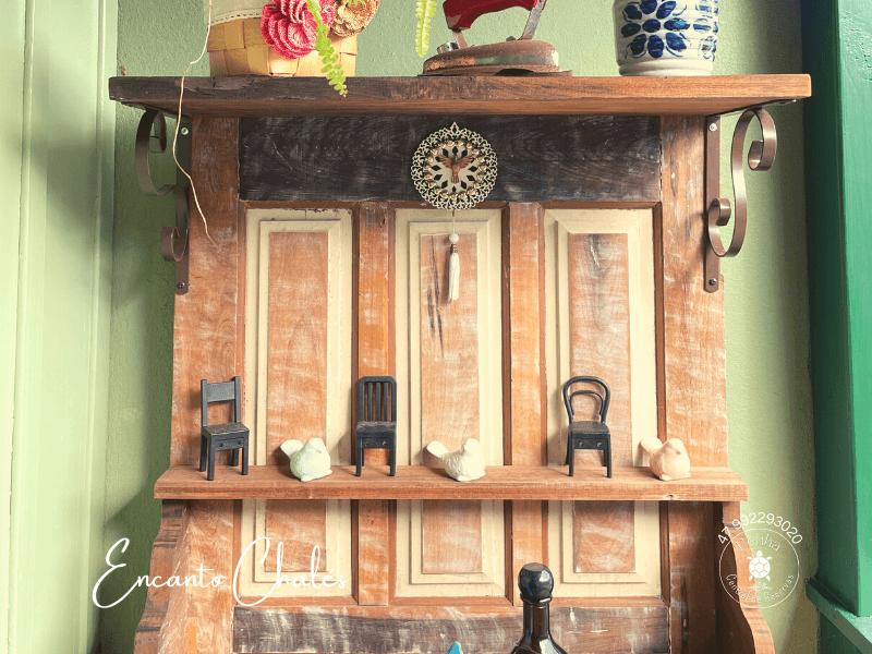 image-housing-carousel