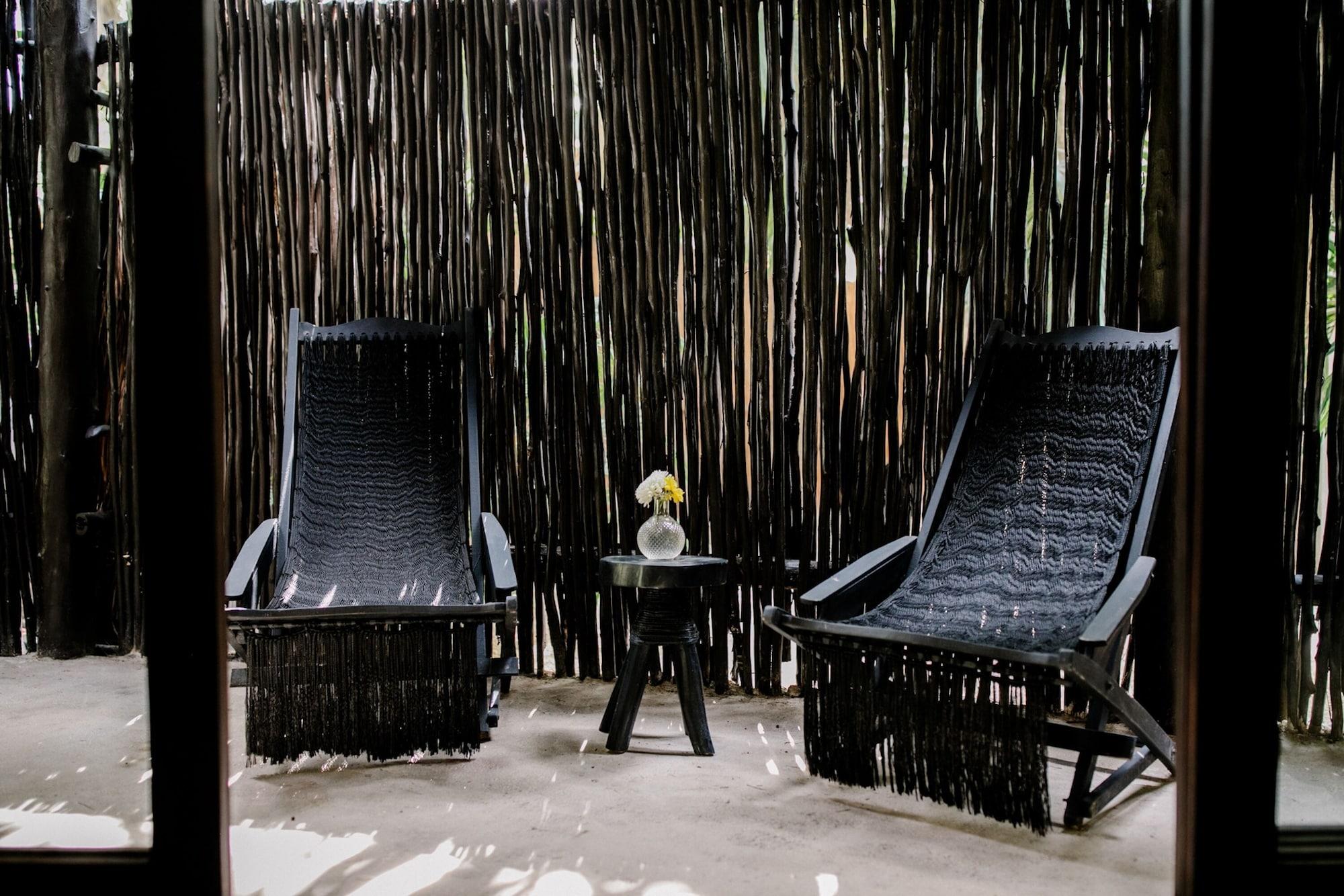 Jungle View Room