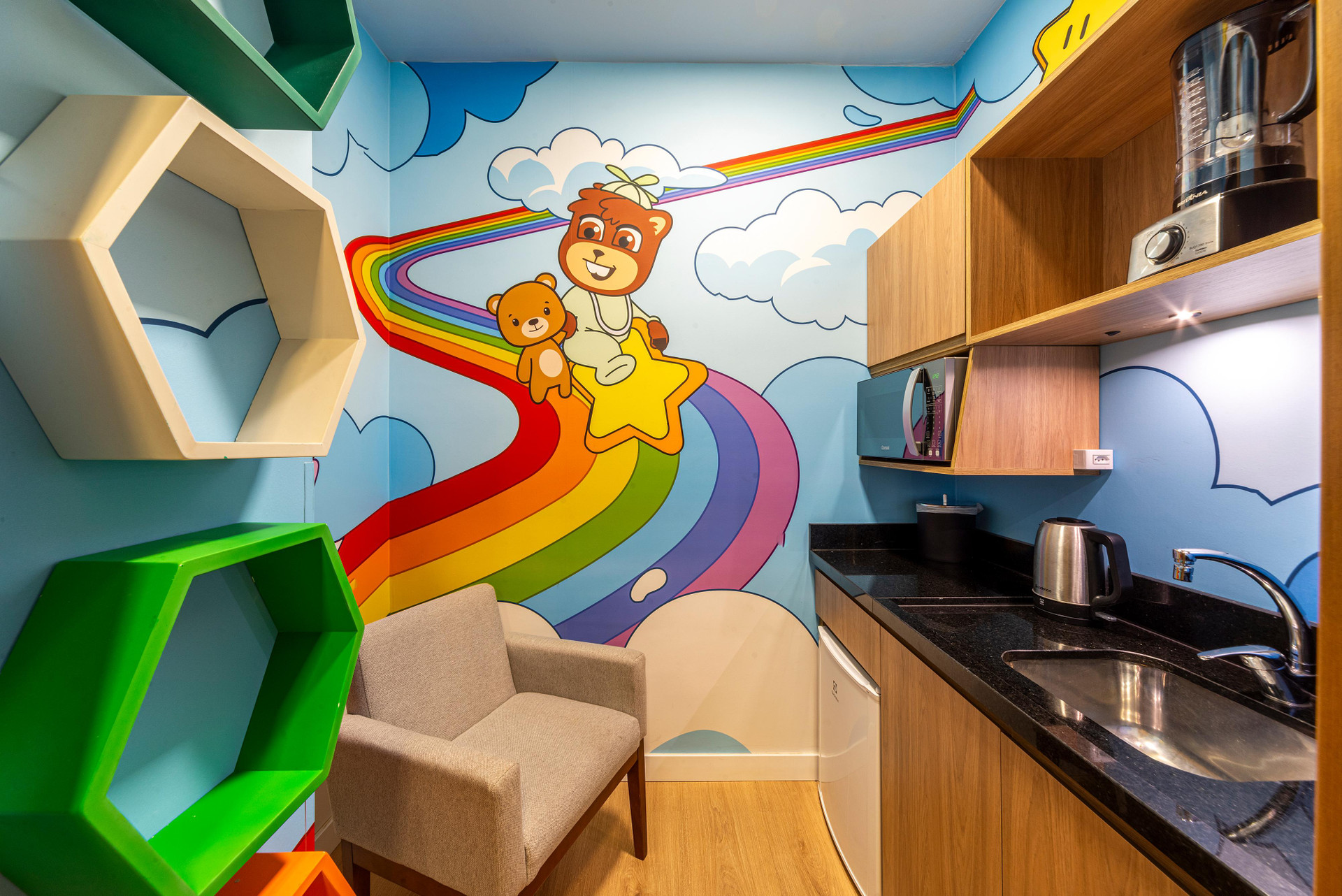 image-housing-carousel