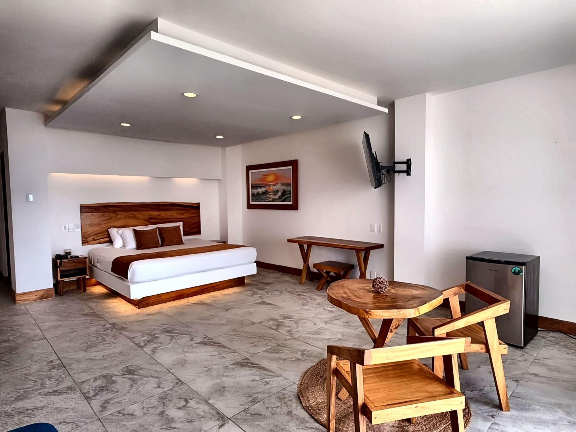 Ocean Suite with Jetted tub