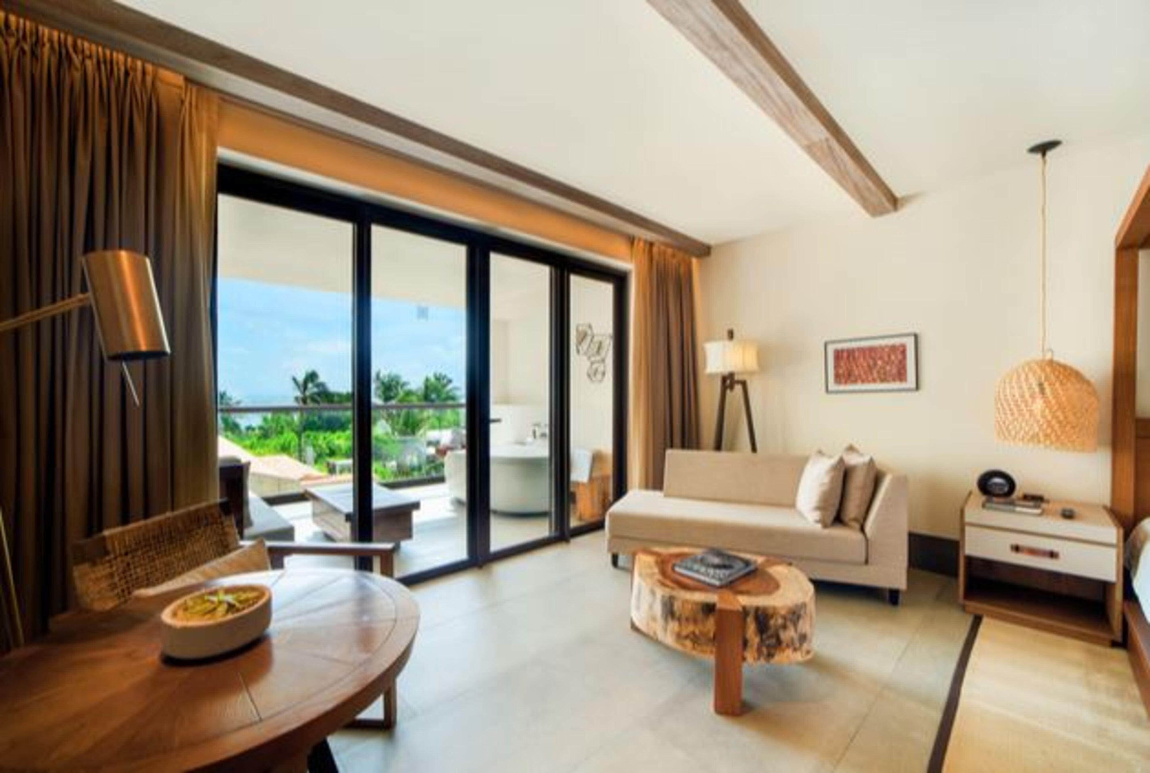 Alcoba Tropical View Queen Beds