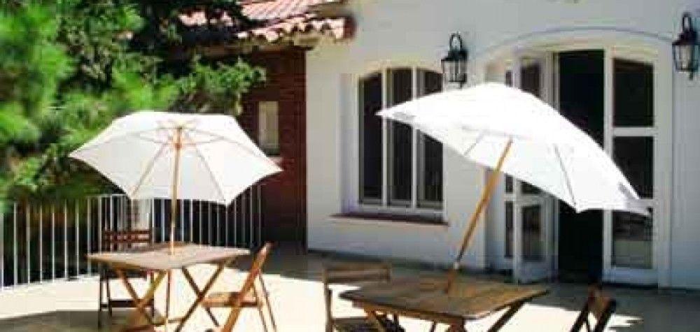 image-housing-carousel