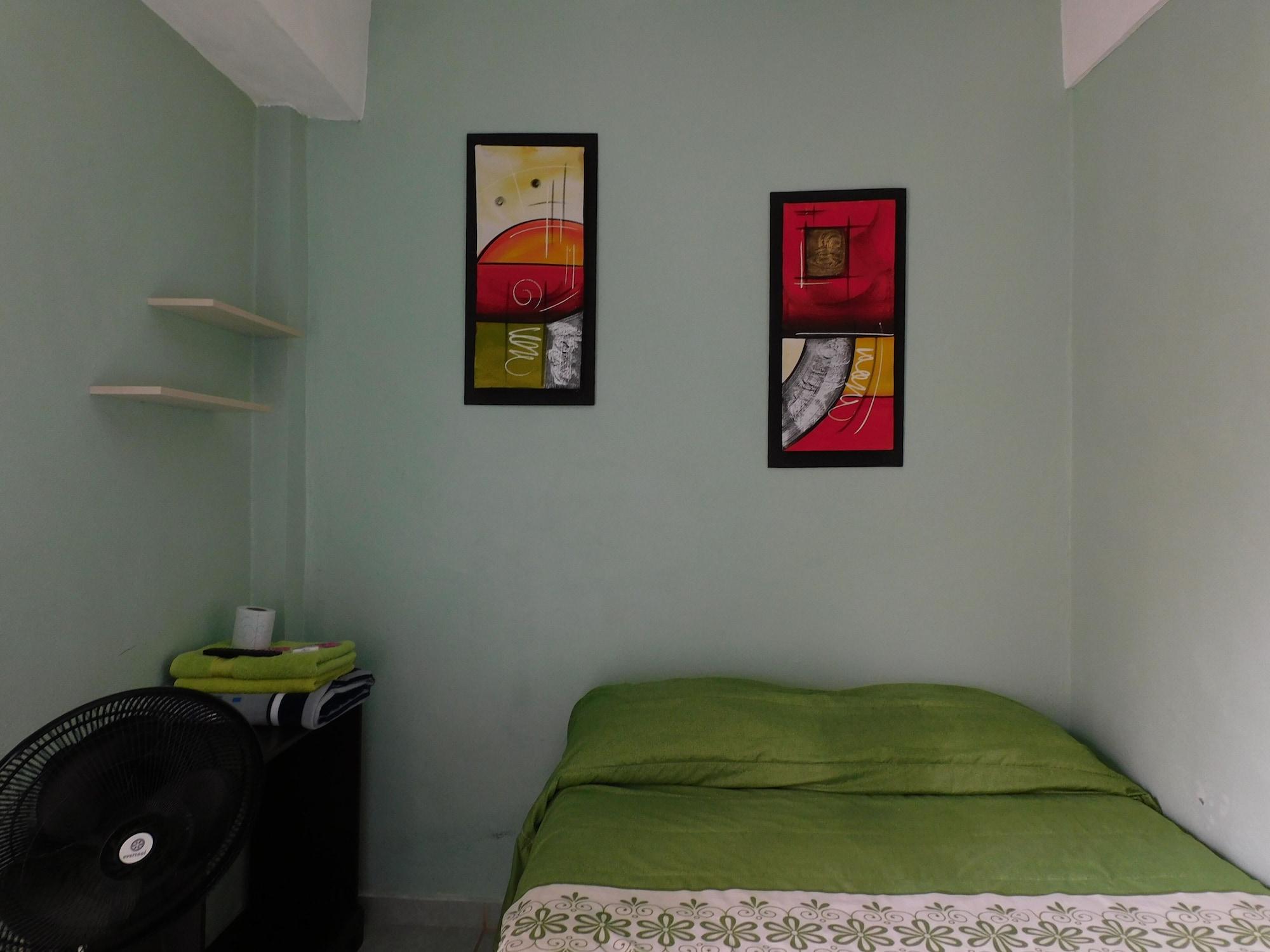 image-housing-carousel
