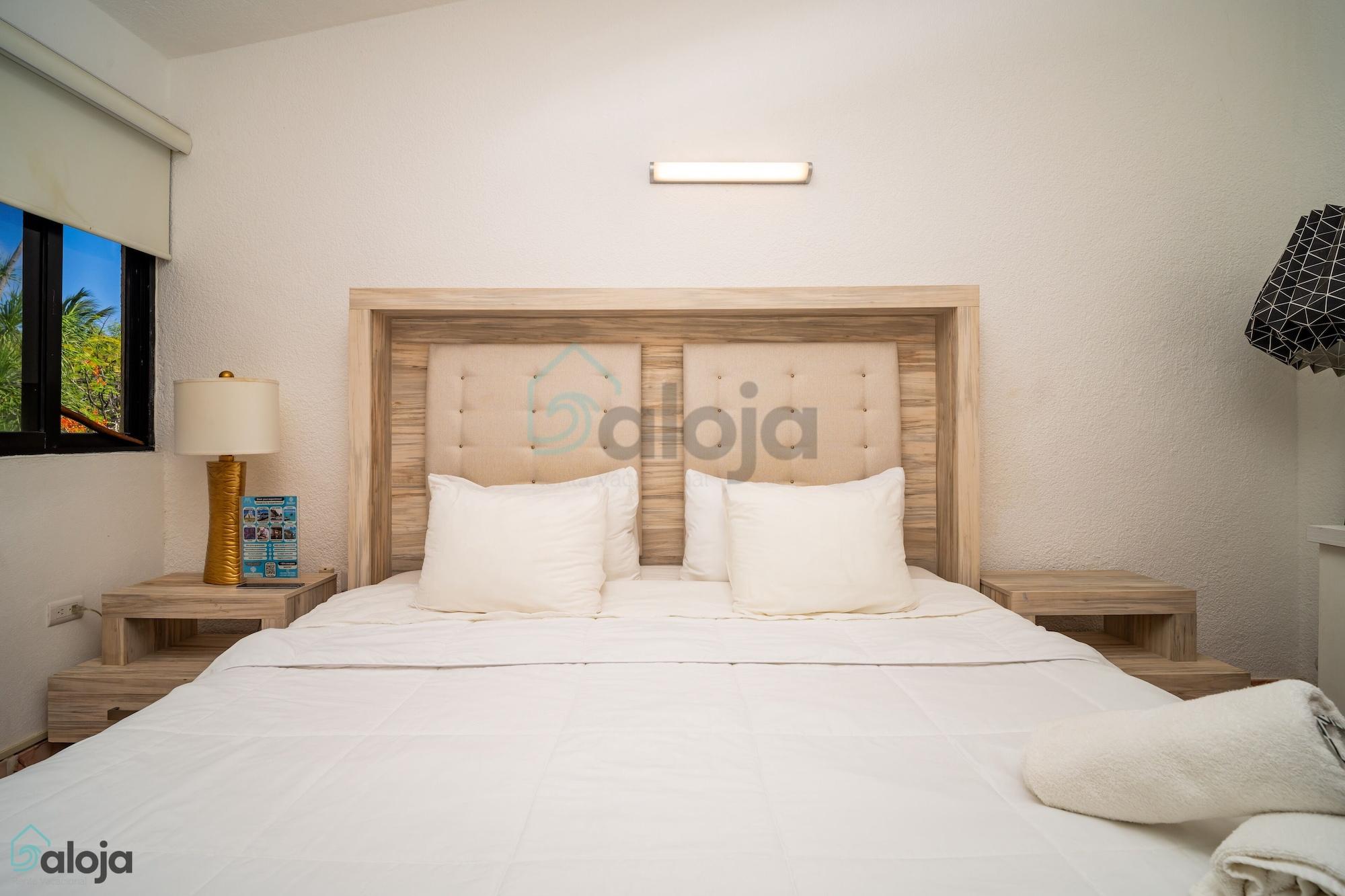 Yellow Diamond Suite