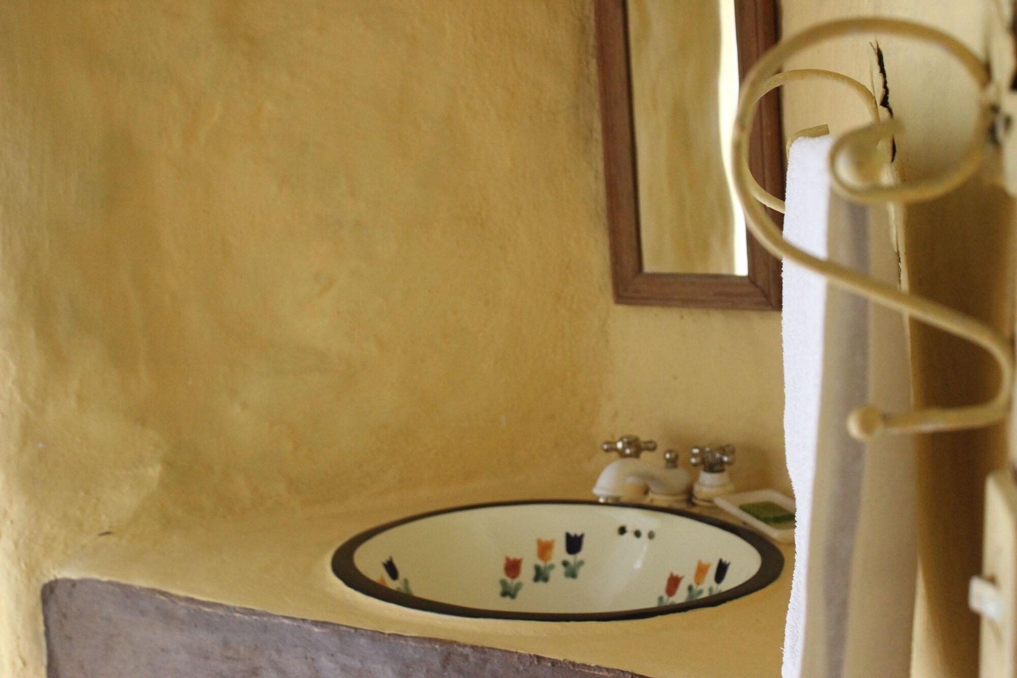 image-housing-carousel