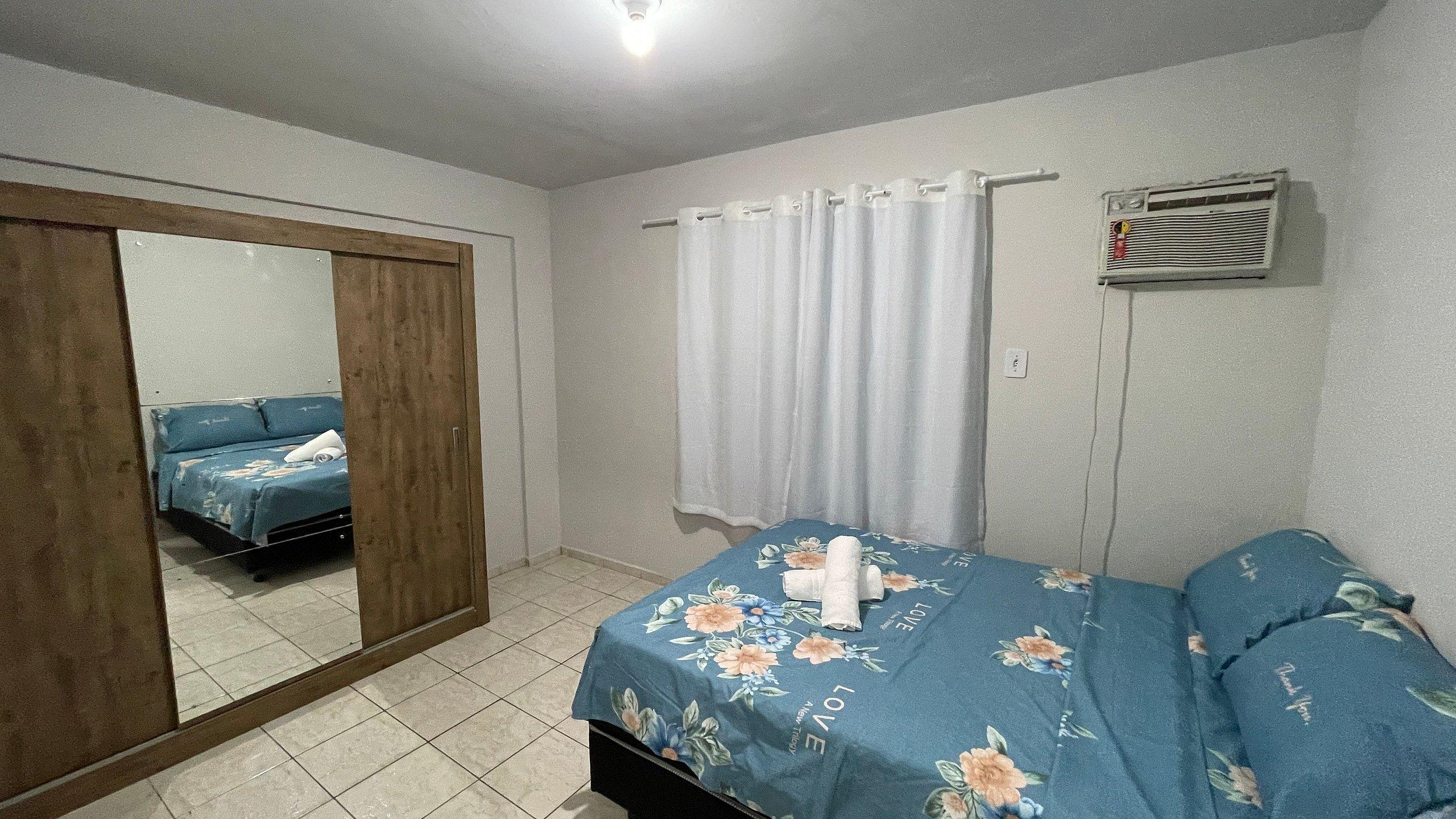 image-housing-carousel