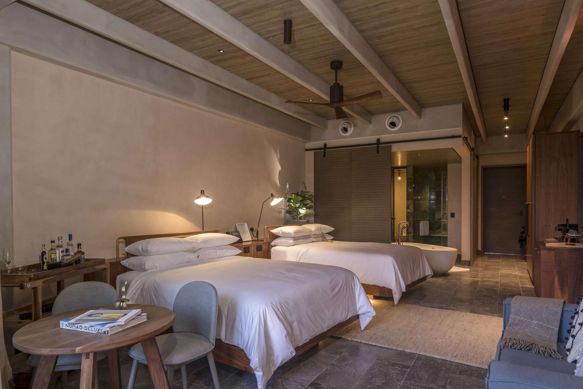 Junior Suite - 2 Double