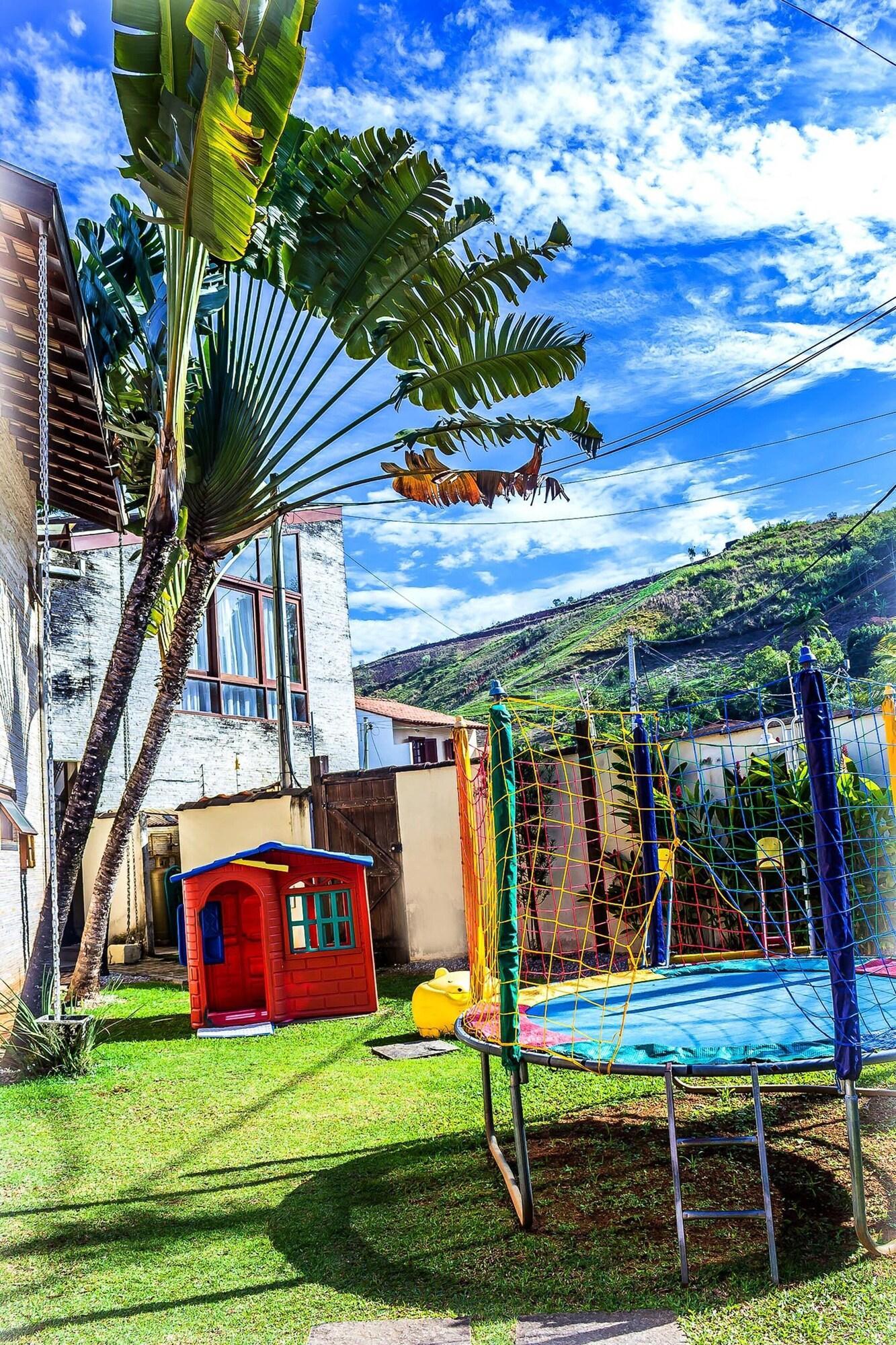 image-housing-carousel
