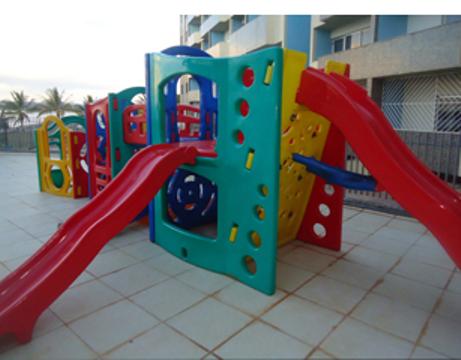 image-housing-carousel