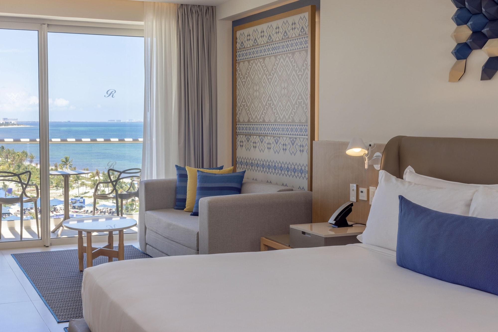 Luxury Junior Suite Ocean View Diamond Club