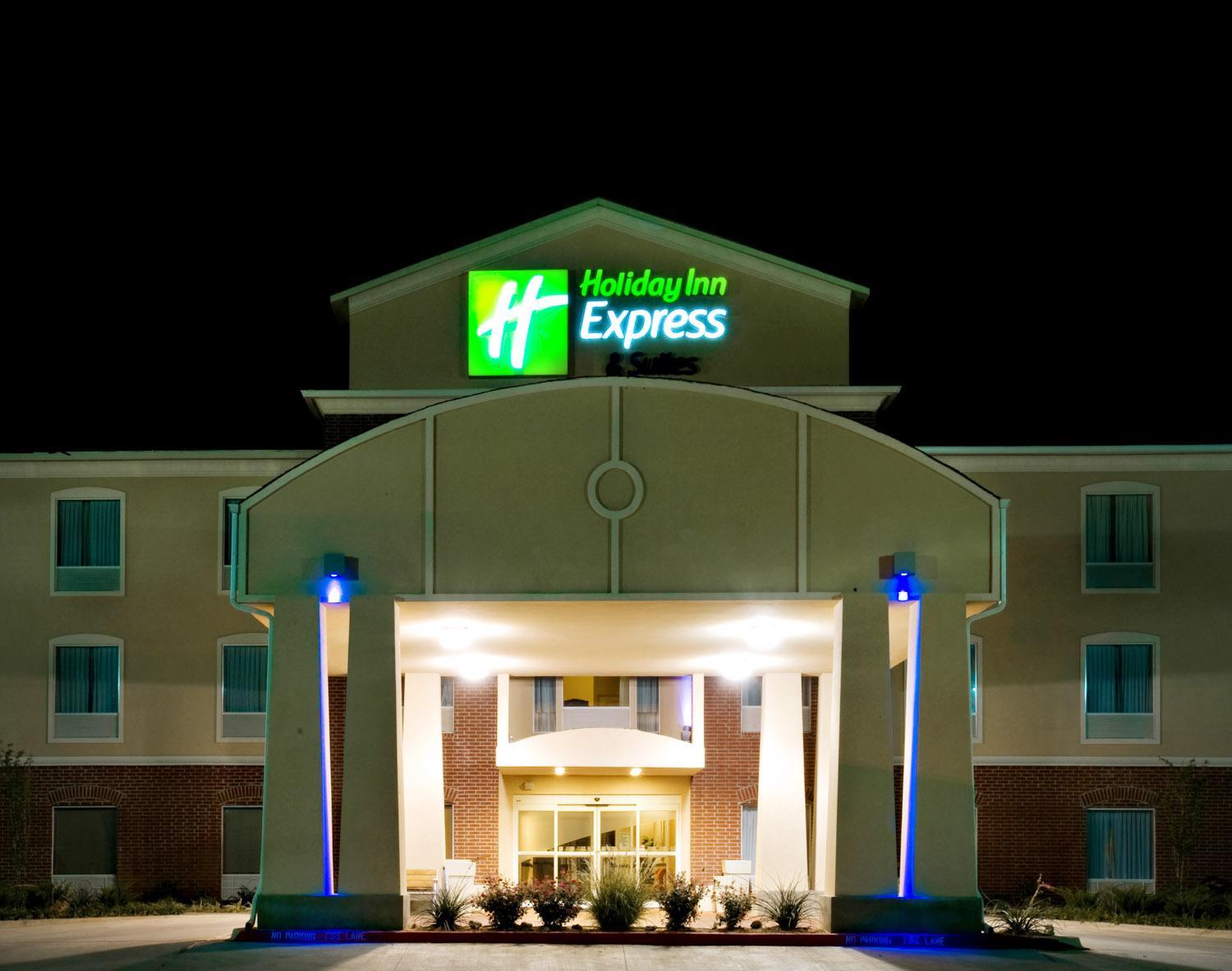 Holiday Inn Express & Suites North Shamrock TX image