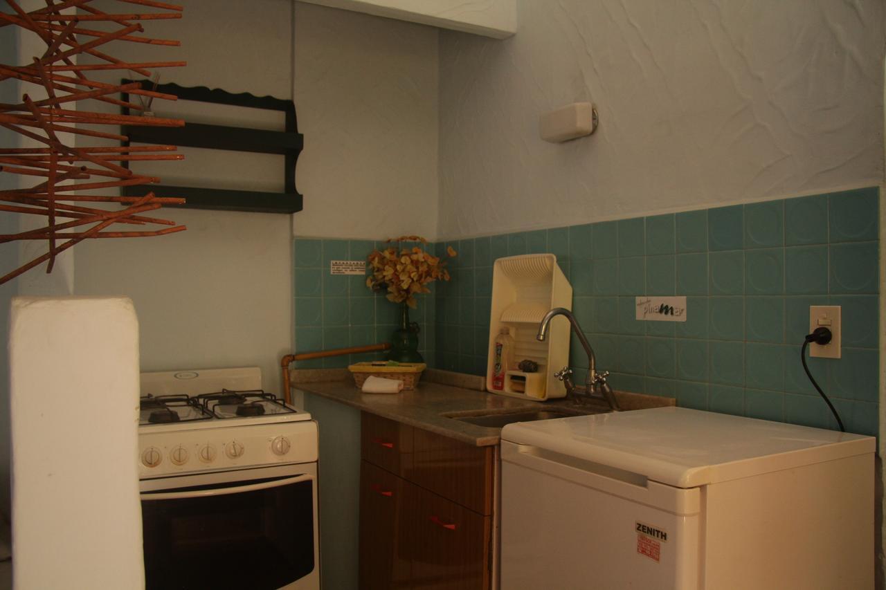 image-housing-carousel