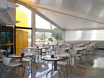 image-housing-carousel