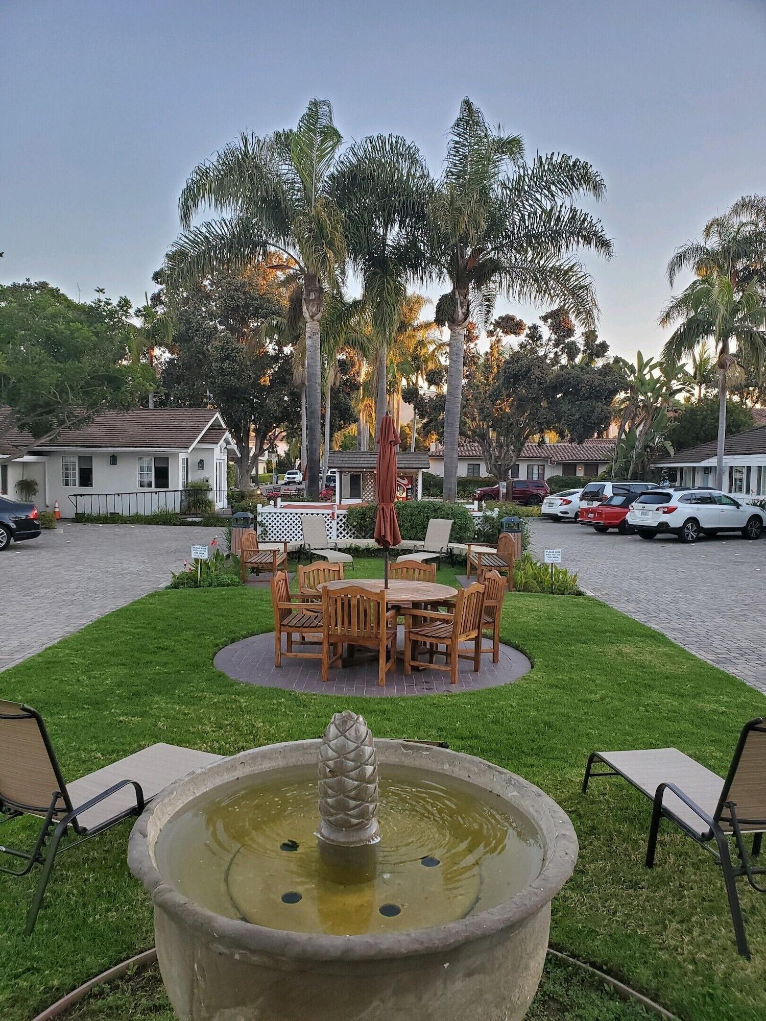 image-housing-carousel