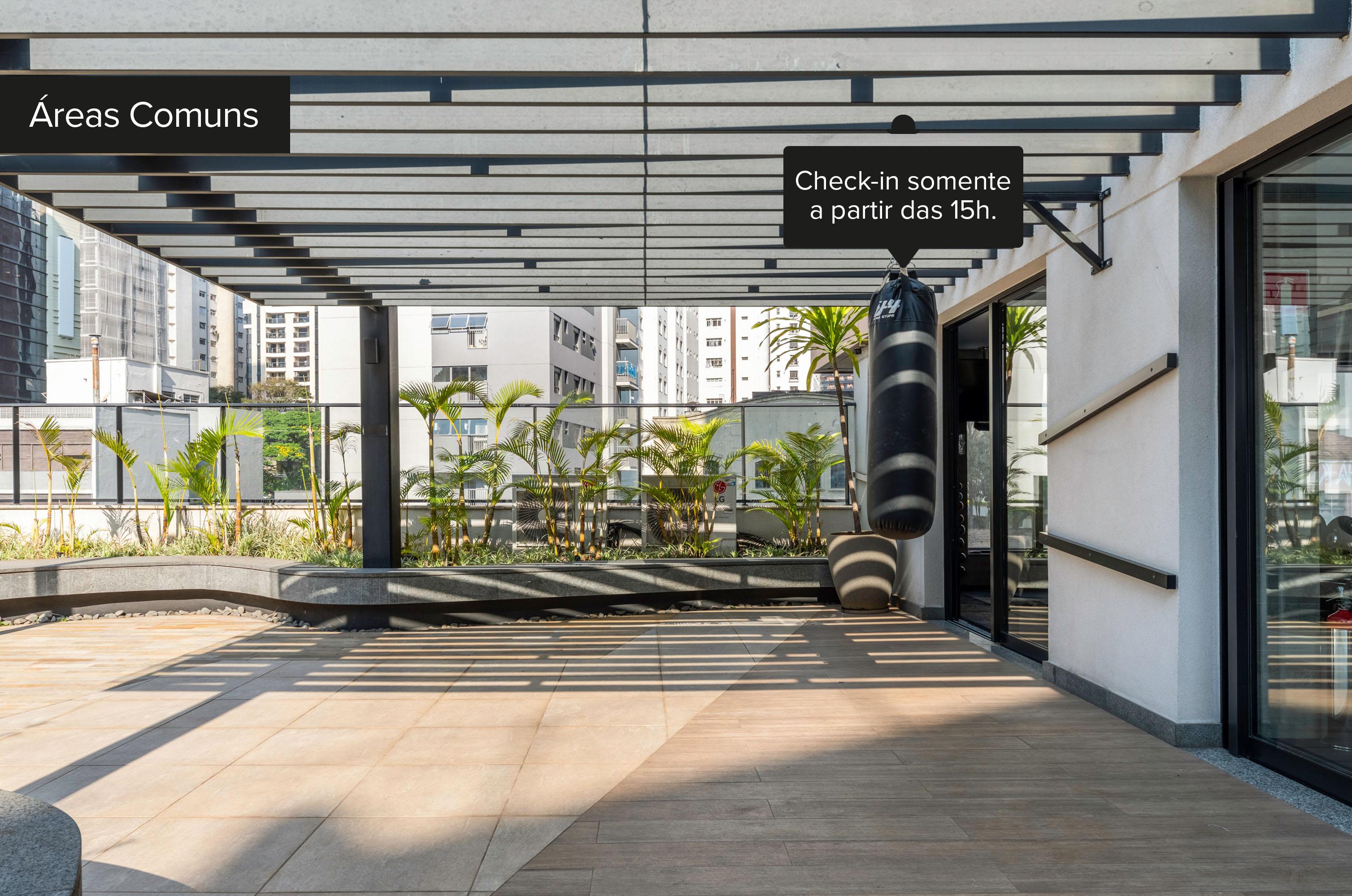 image-housing-carousel