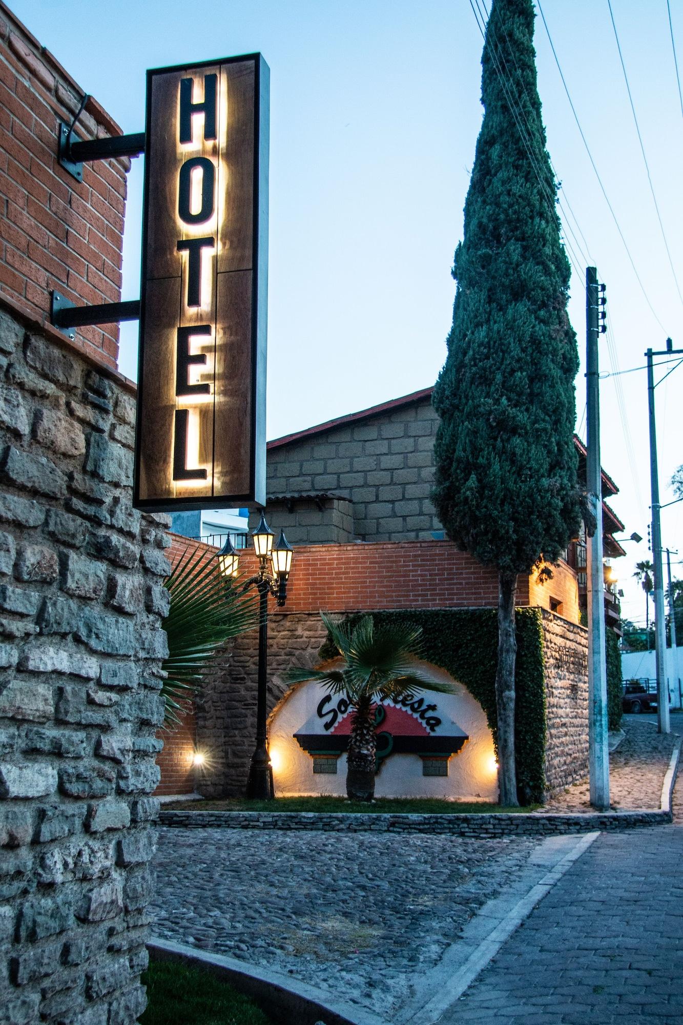 Hotel Sol y Fiesta 4