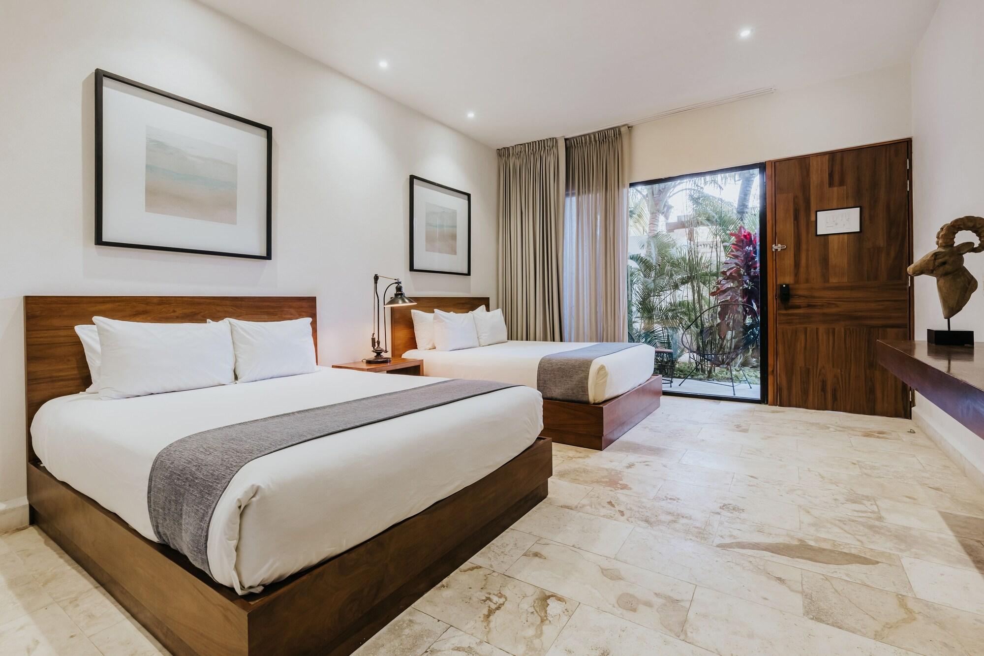 Deluxe Room with Two Queen Beds