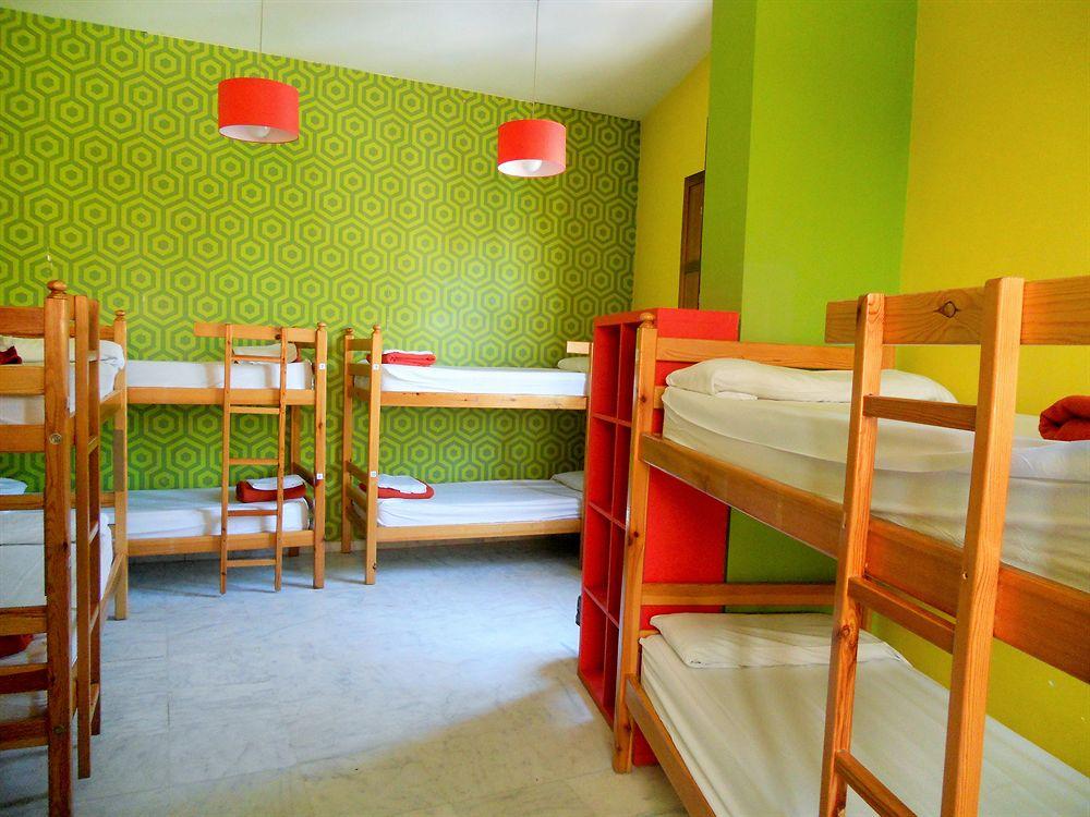 New Samay Hostel - 1