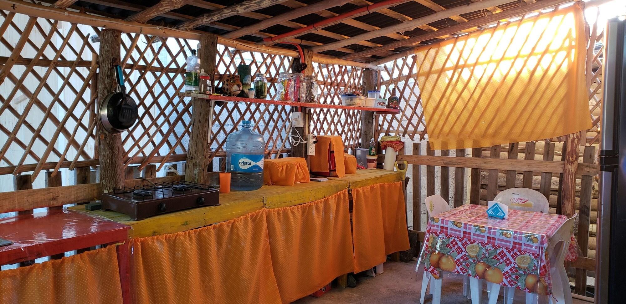 image-housing-carousel