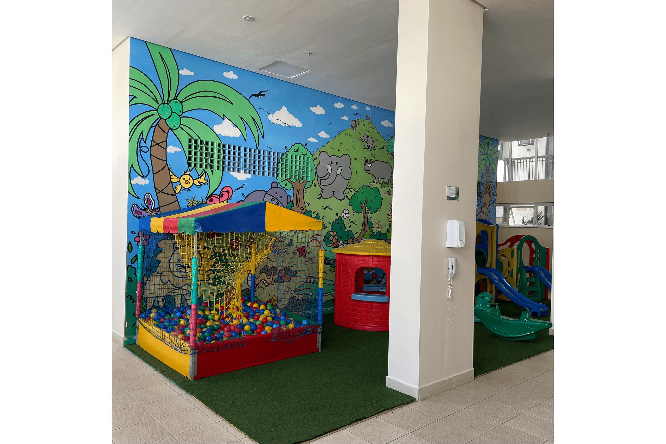 image-housing-carousel