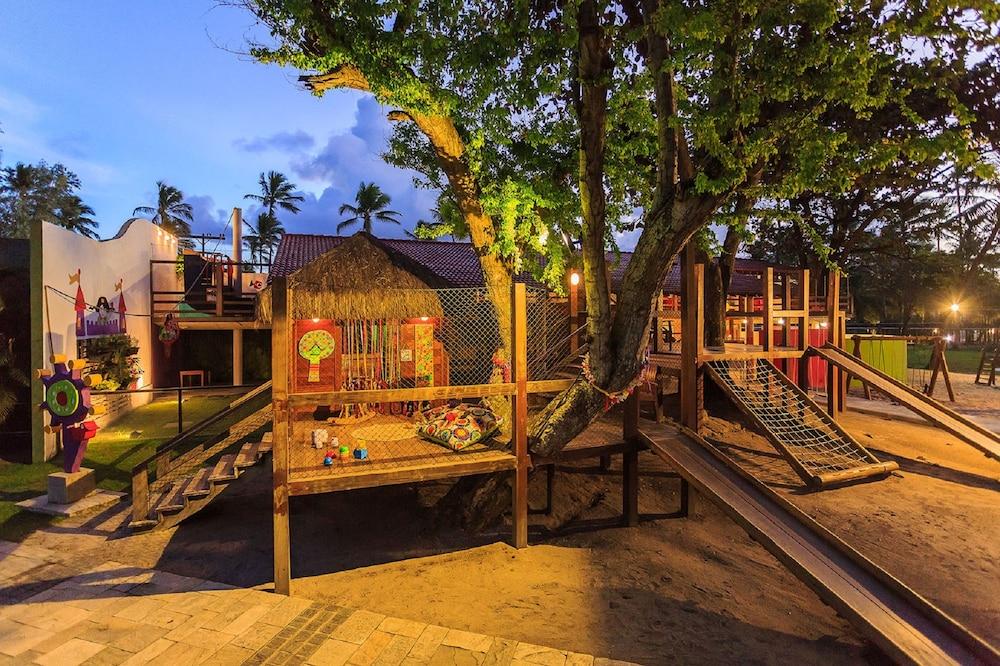 image-housing-carousel
