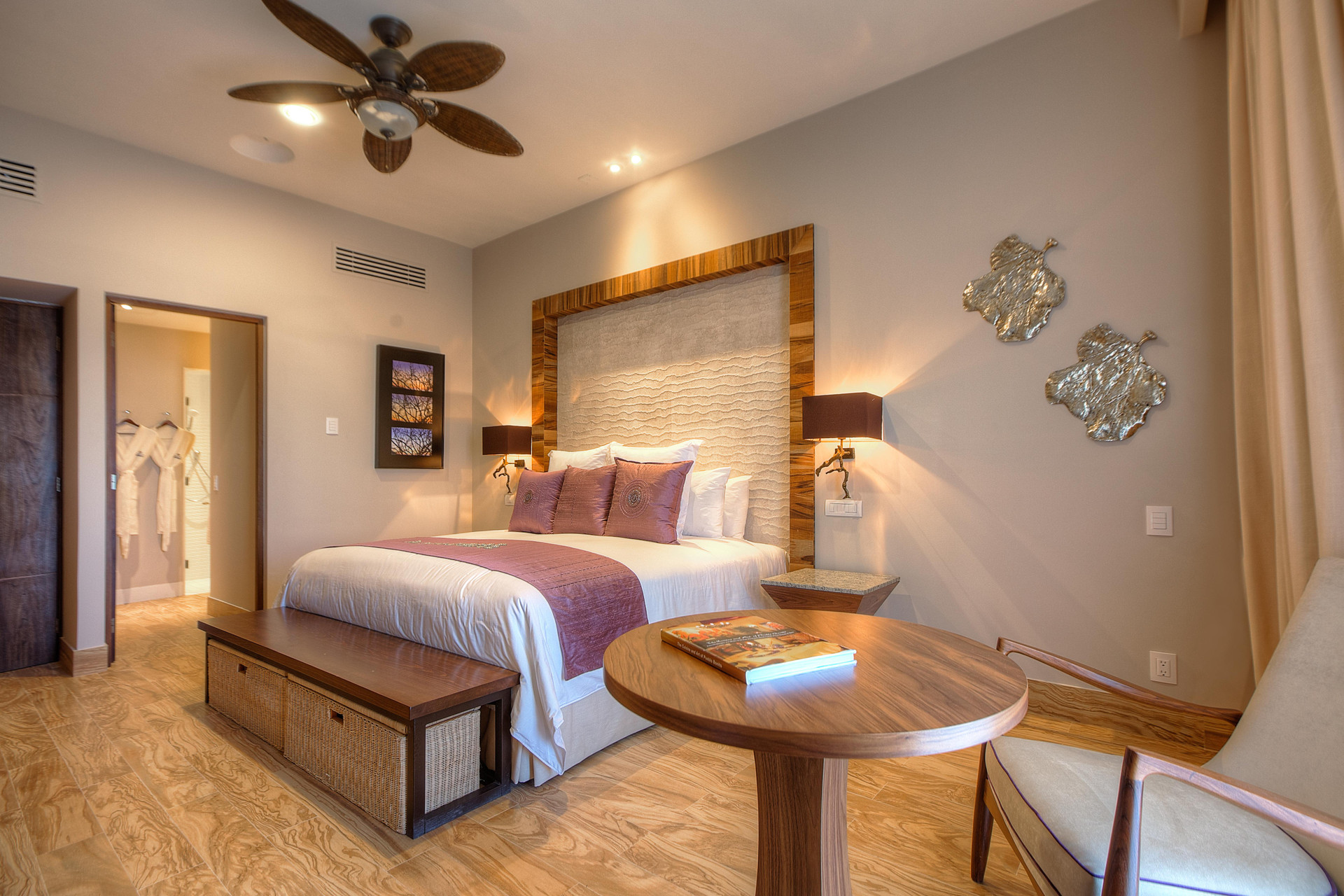 Suite de Lujo con Vista Parcial del Mar