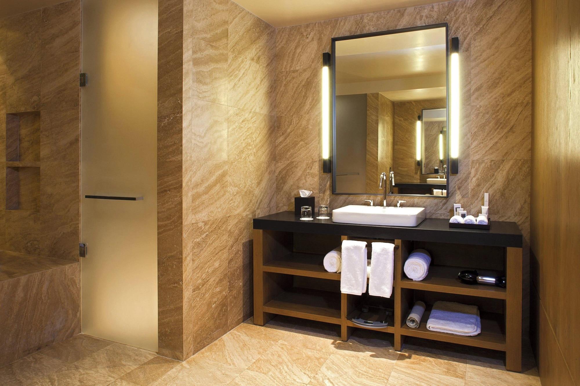 Habitación Deluxe, 2 camas dobles, para no fumadores, vista al resort