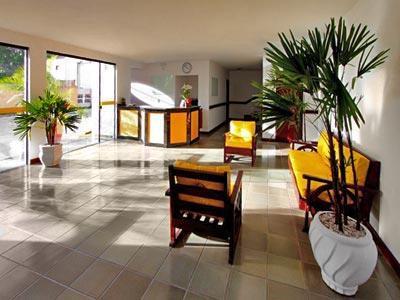 image-housing-carousel